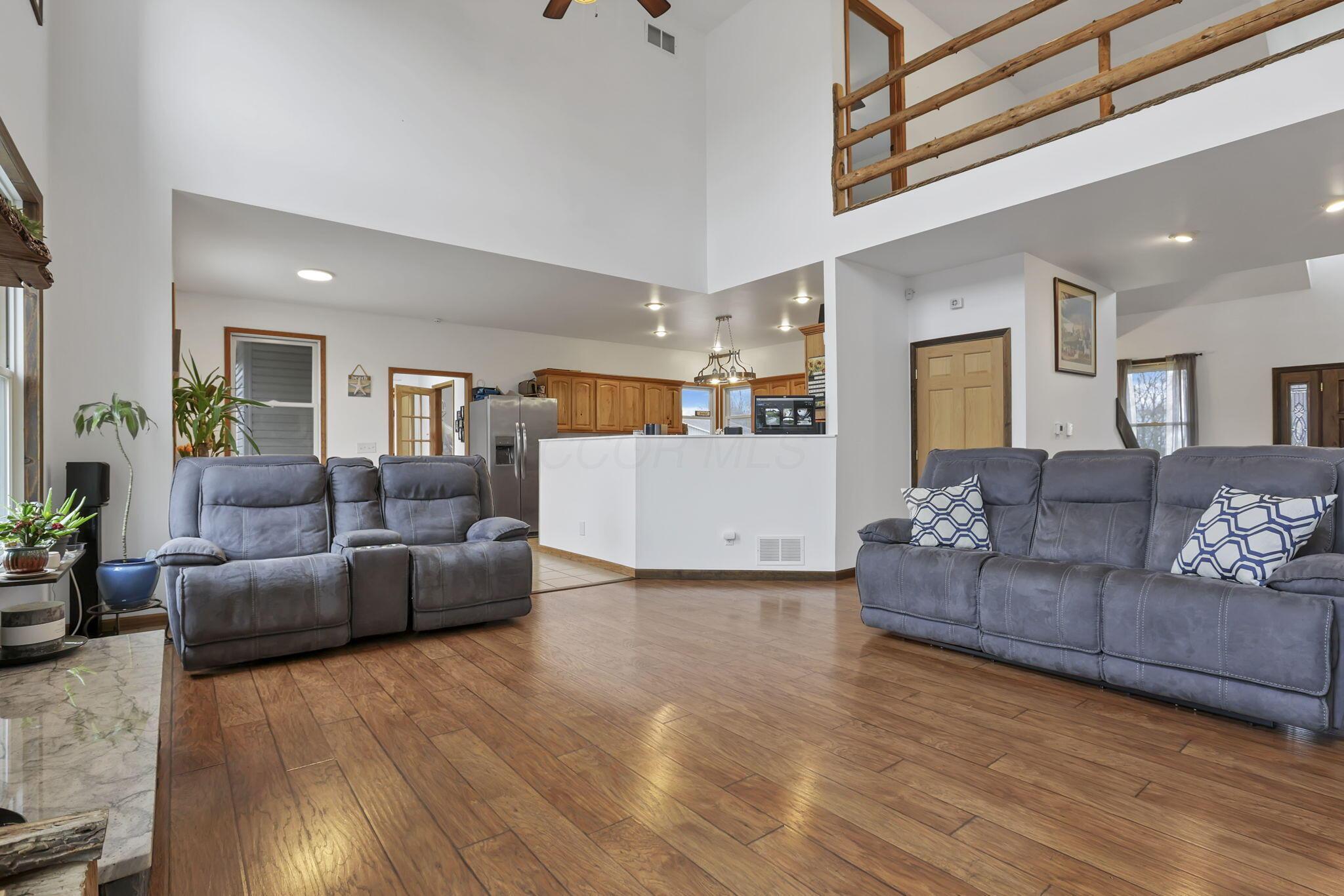 64900 Redbud Road Property Photo 7