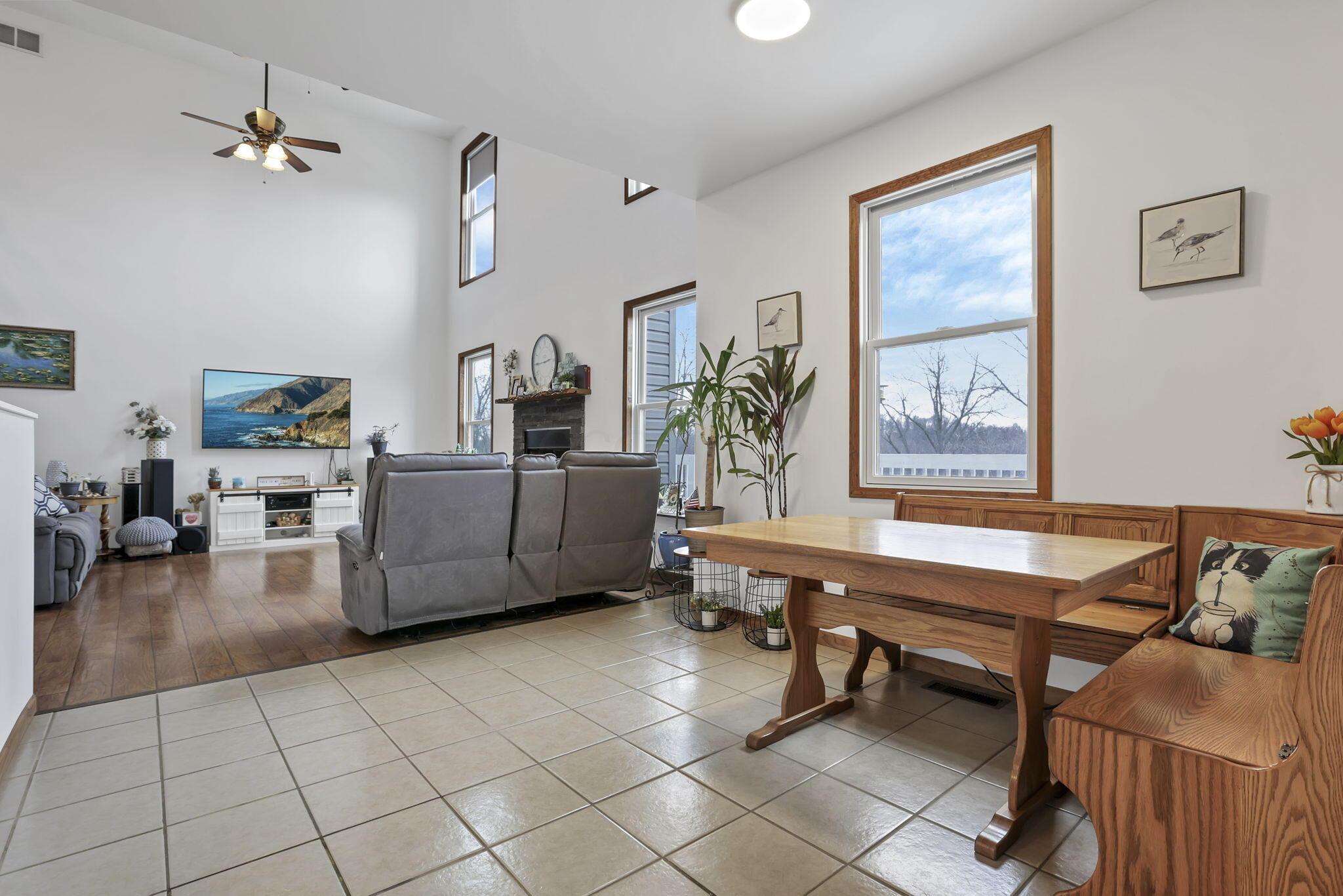64900 Redbud Road Property Photo 9