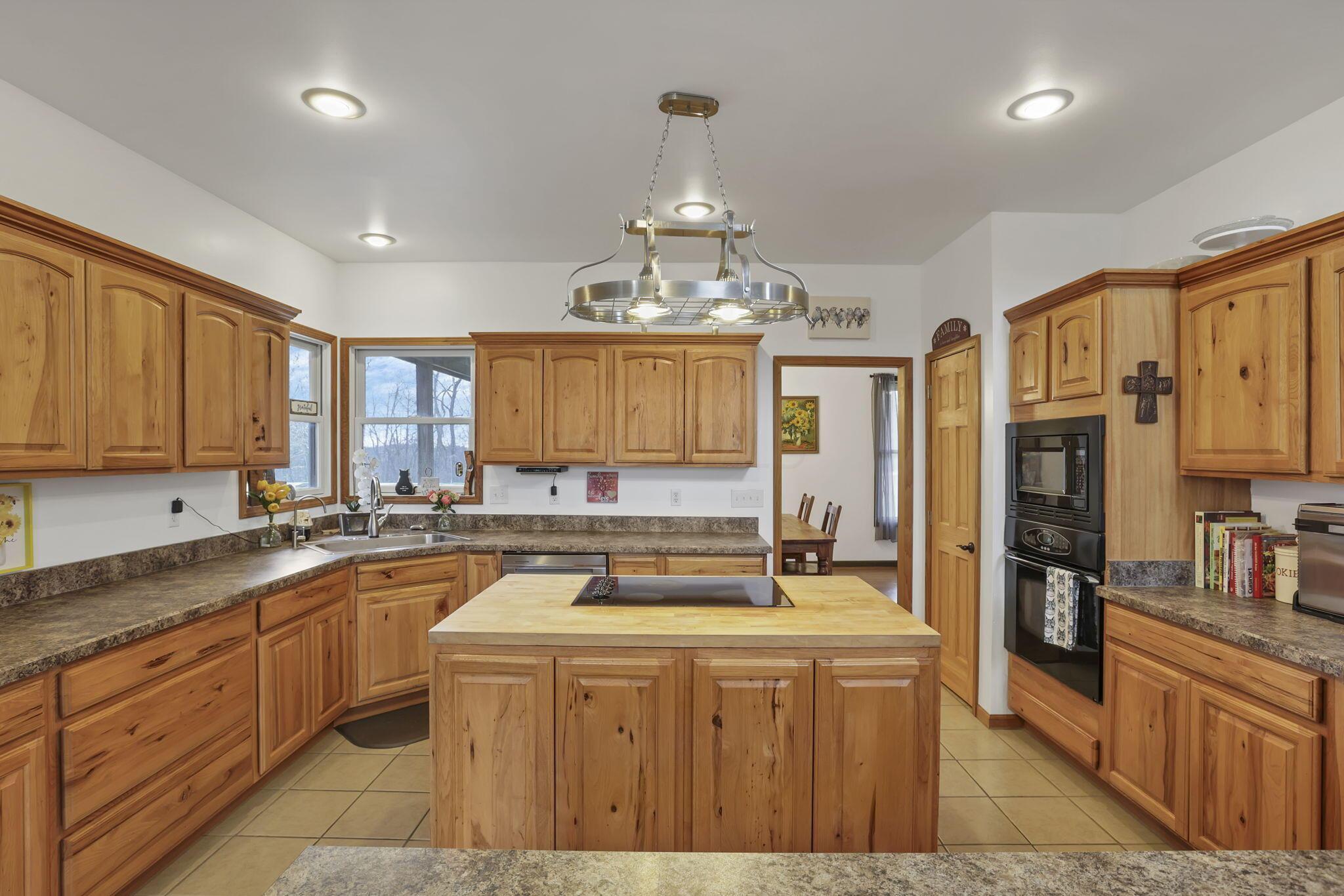 64900 Redbud Road Property Photo 14