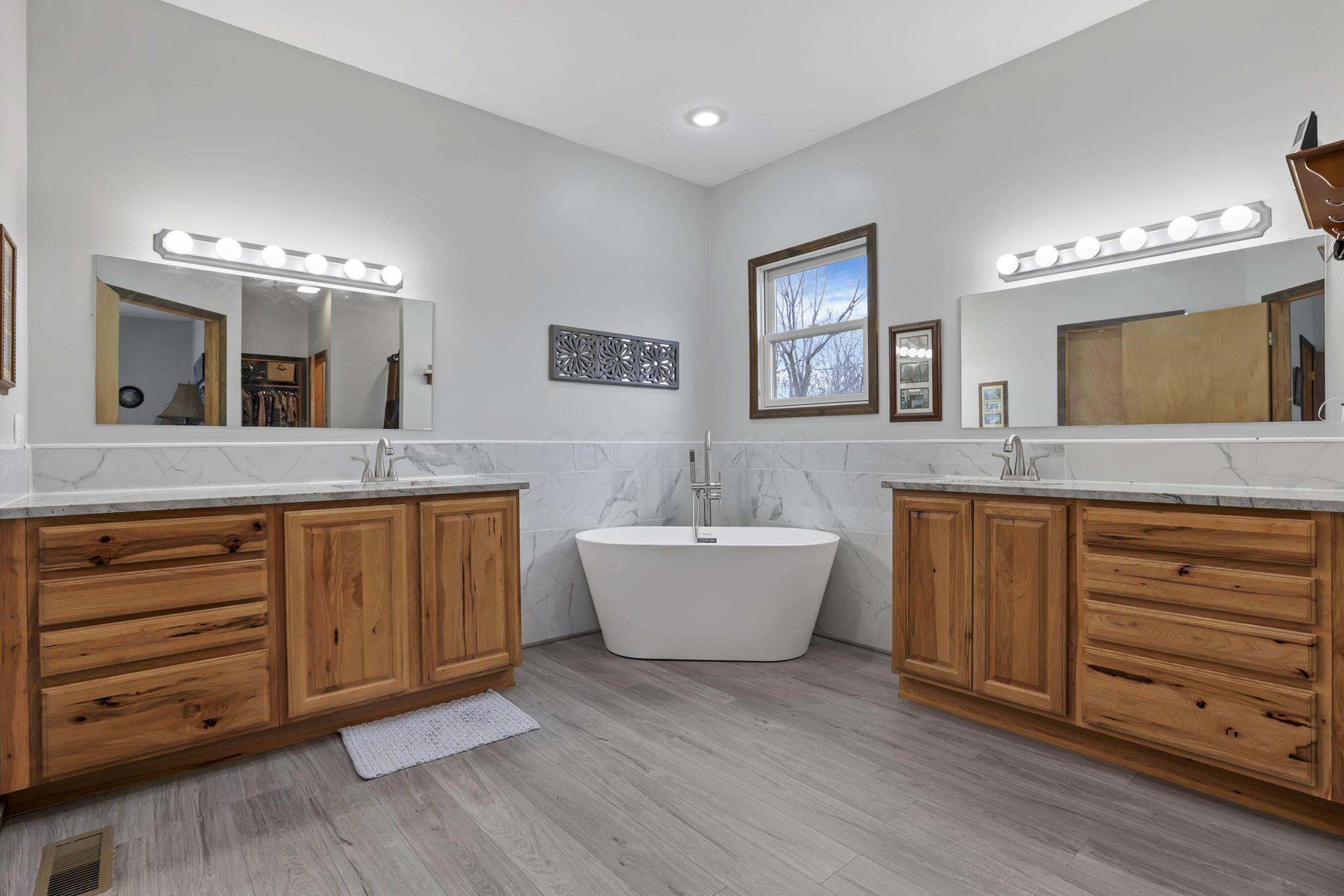 64900 Redbud Road Property Photo 22