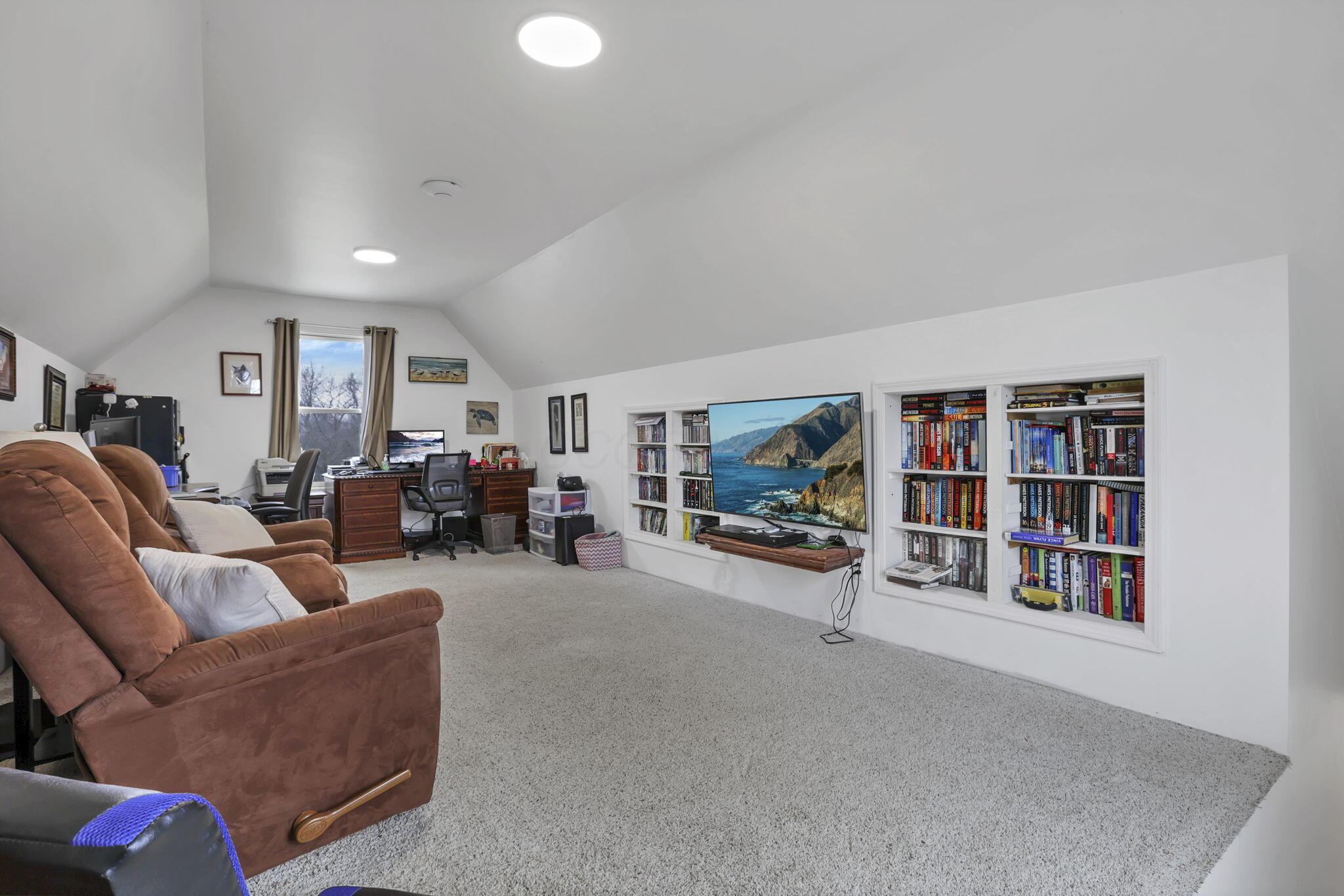64900 Redbud Road Property Photo 39
