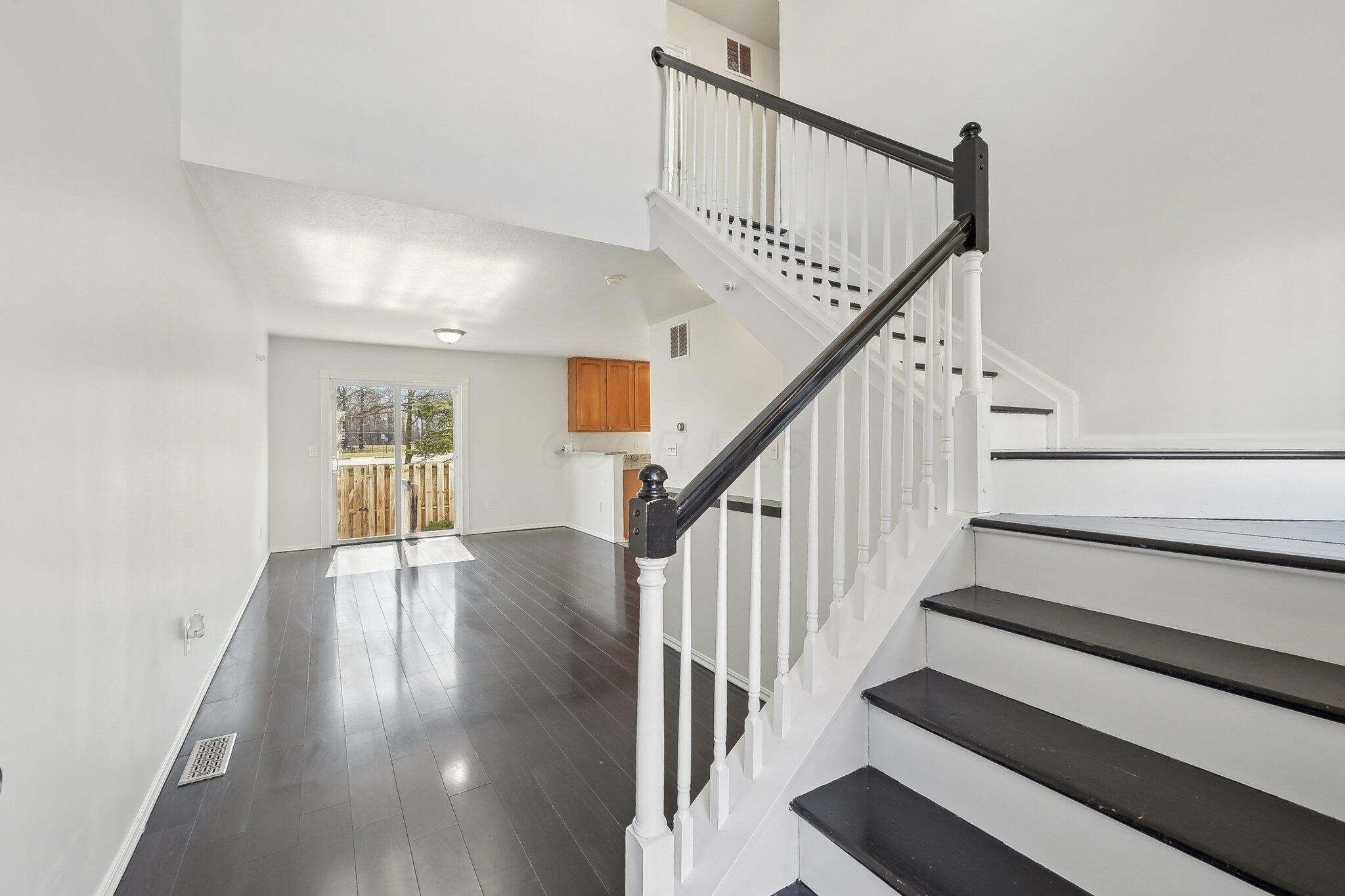 1143 Green Knoll Drive Property Photo 13
