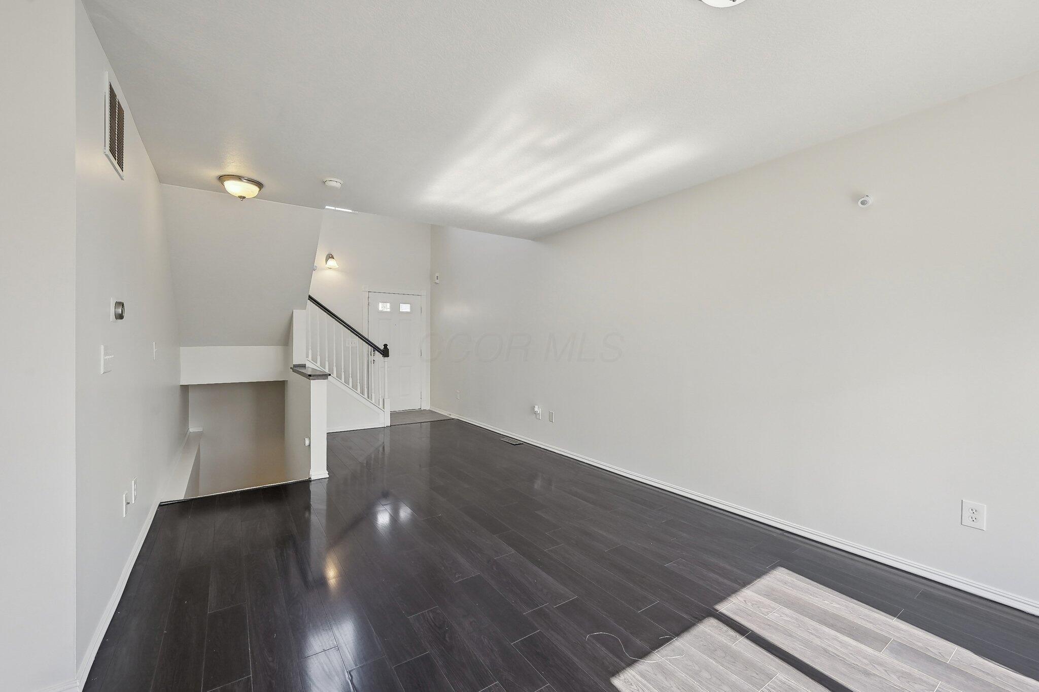 1143 Green Knoll Drive Property Photo 16
