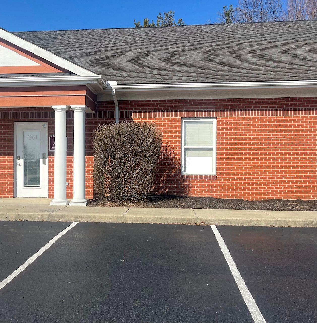 951 Worthington Woods Loop Road Property Photo 2