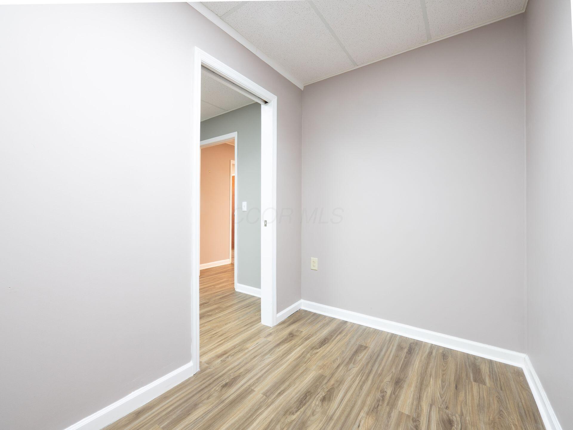 951 Worthington Woods Loop Road Property Photo 11