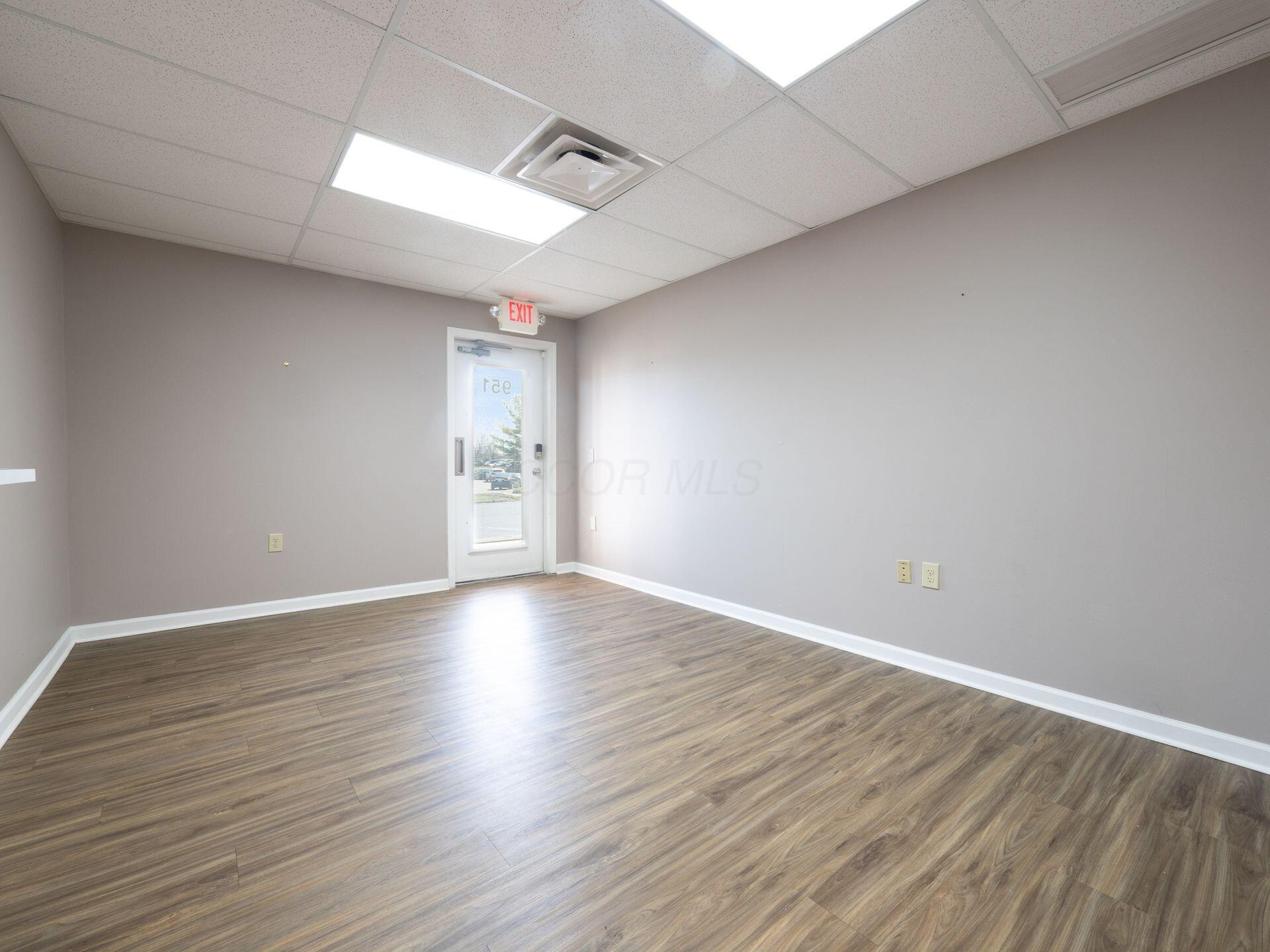 951 Worthington Woods Loop Road Property Photo 13