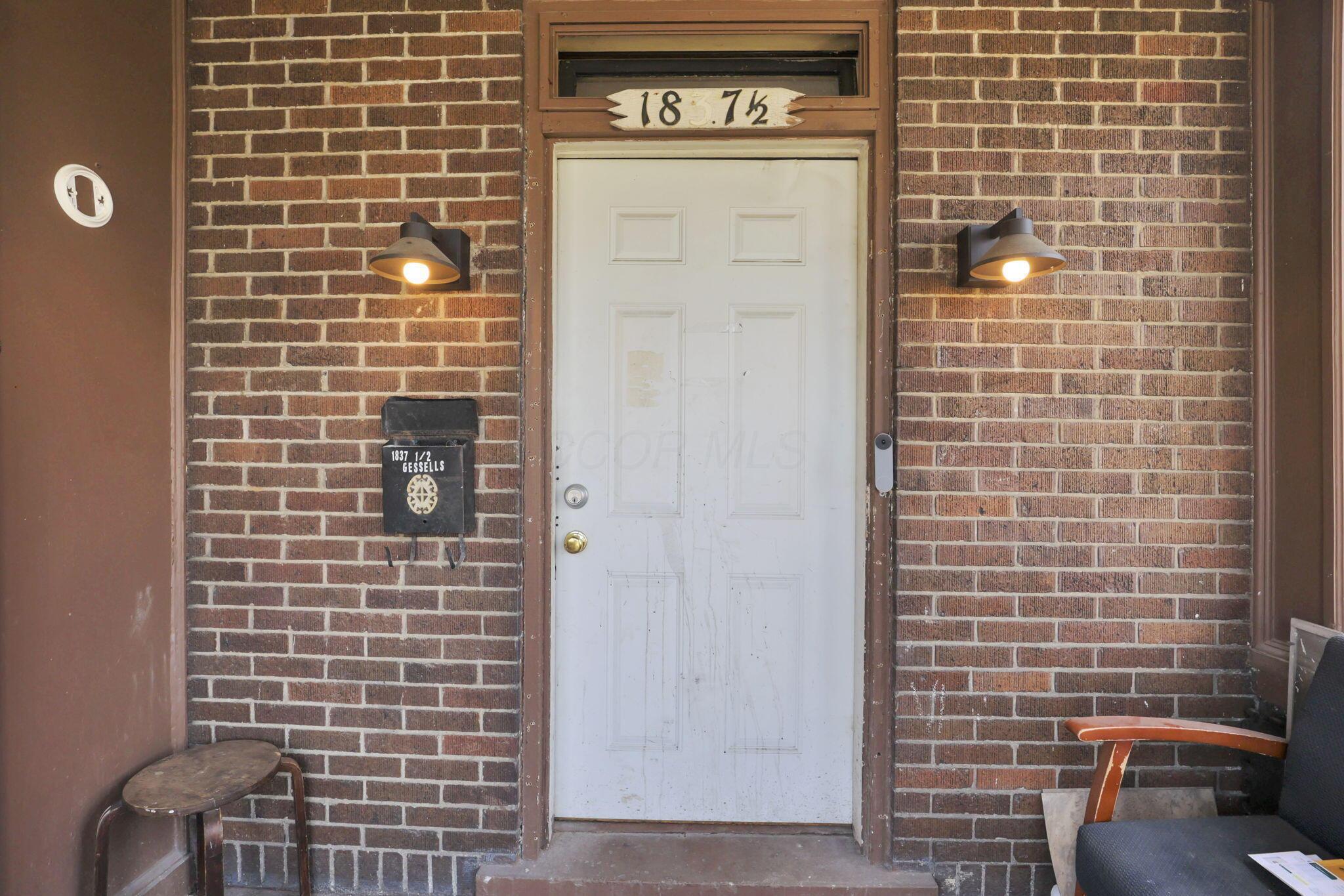 1837 Sullivant Avenue Property Photo 6
