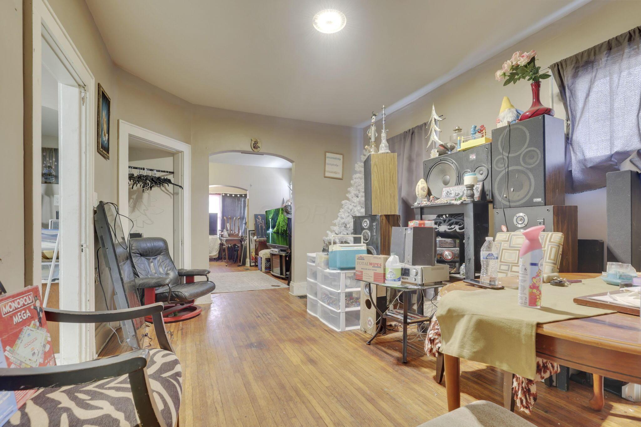 1837 Sullivant Avenue Property Photo 32