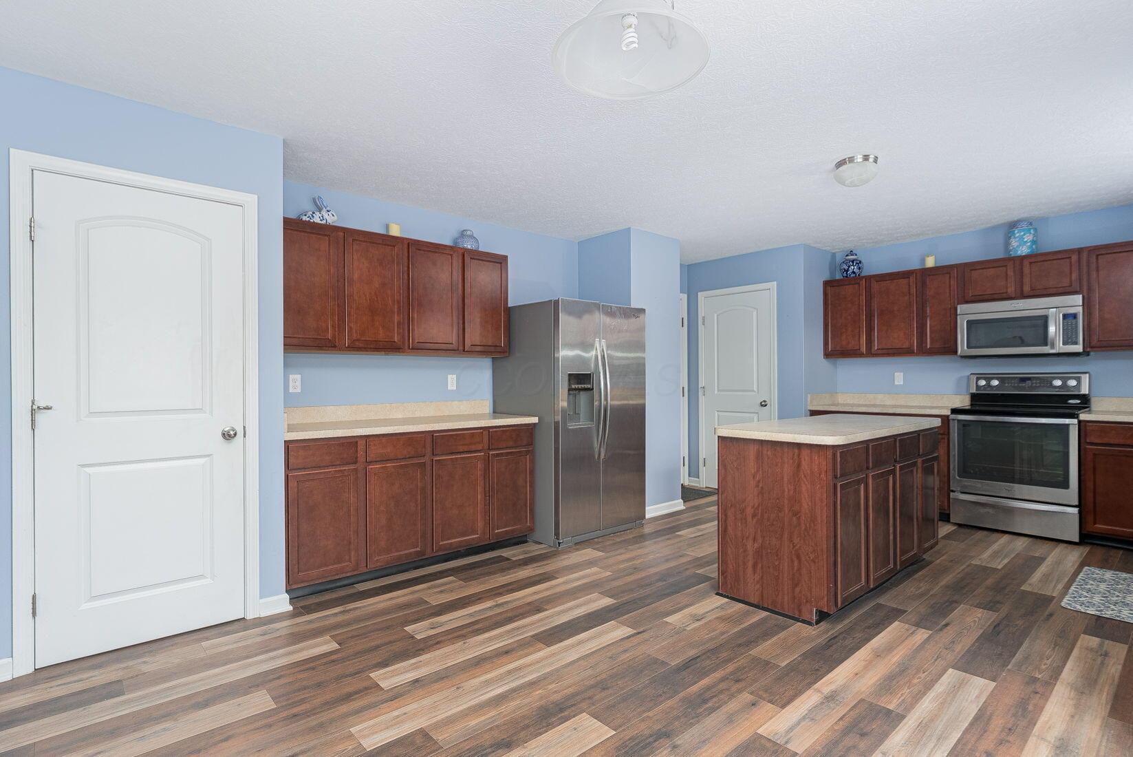 3830 Wolf Creek Road Property Photo 11