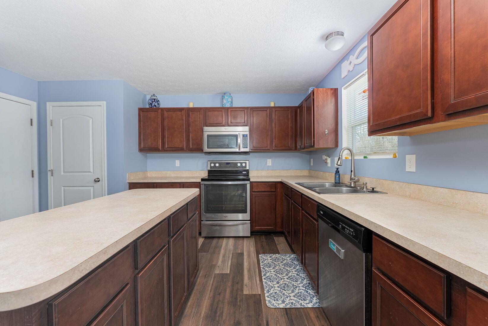 3830 Wolf Creek Road Property Photo 13
