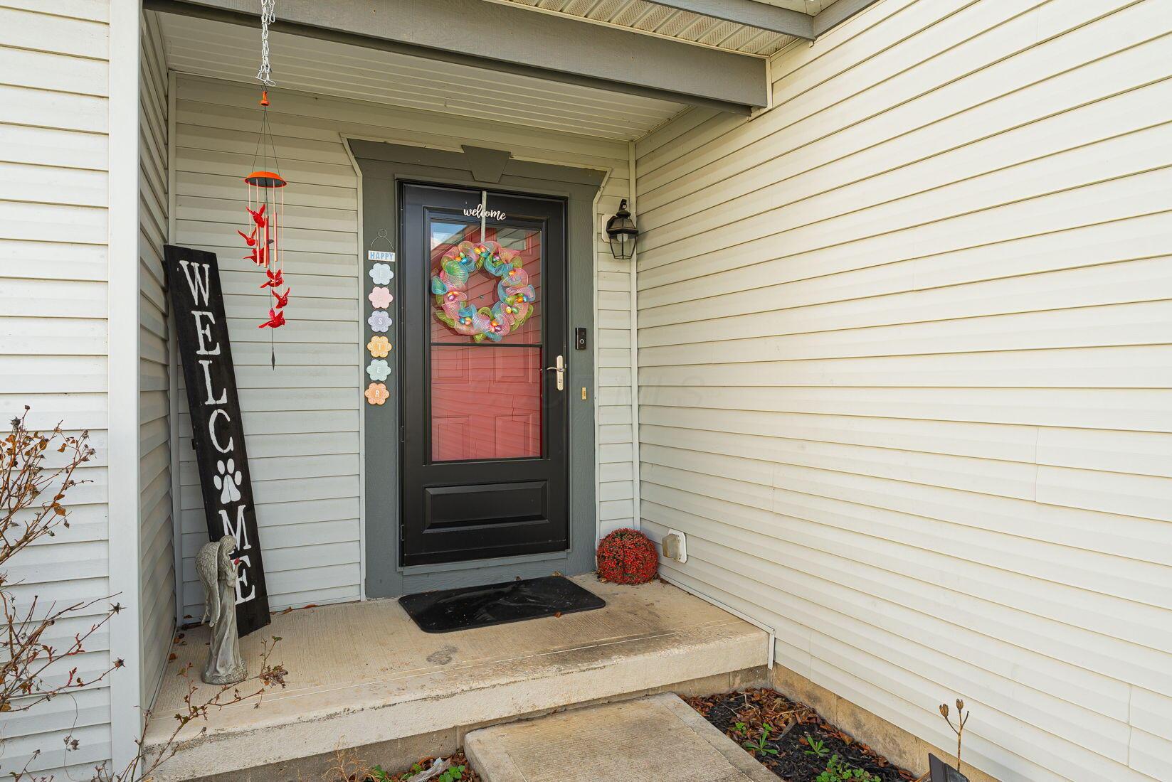 46 River Court Property Photo 2