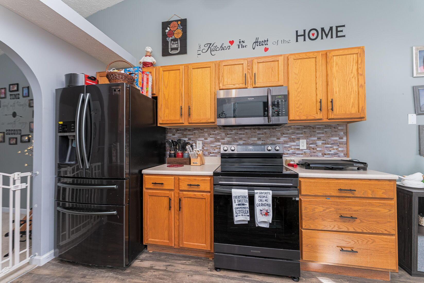 46 River Court Property Photo 10