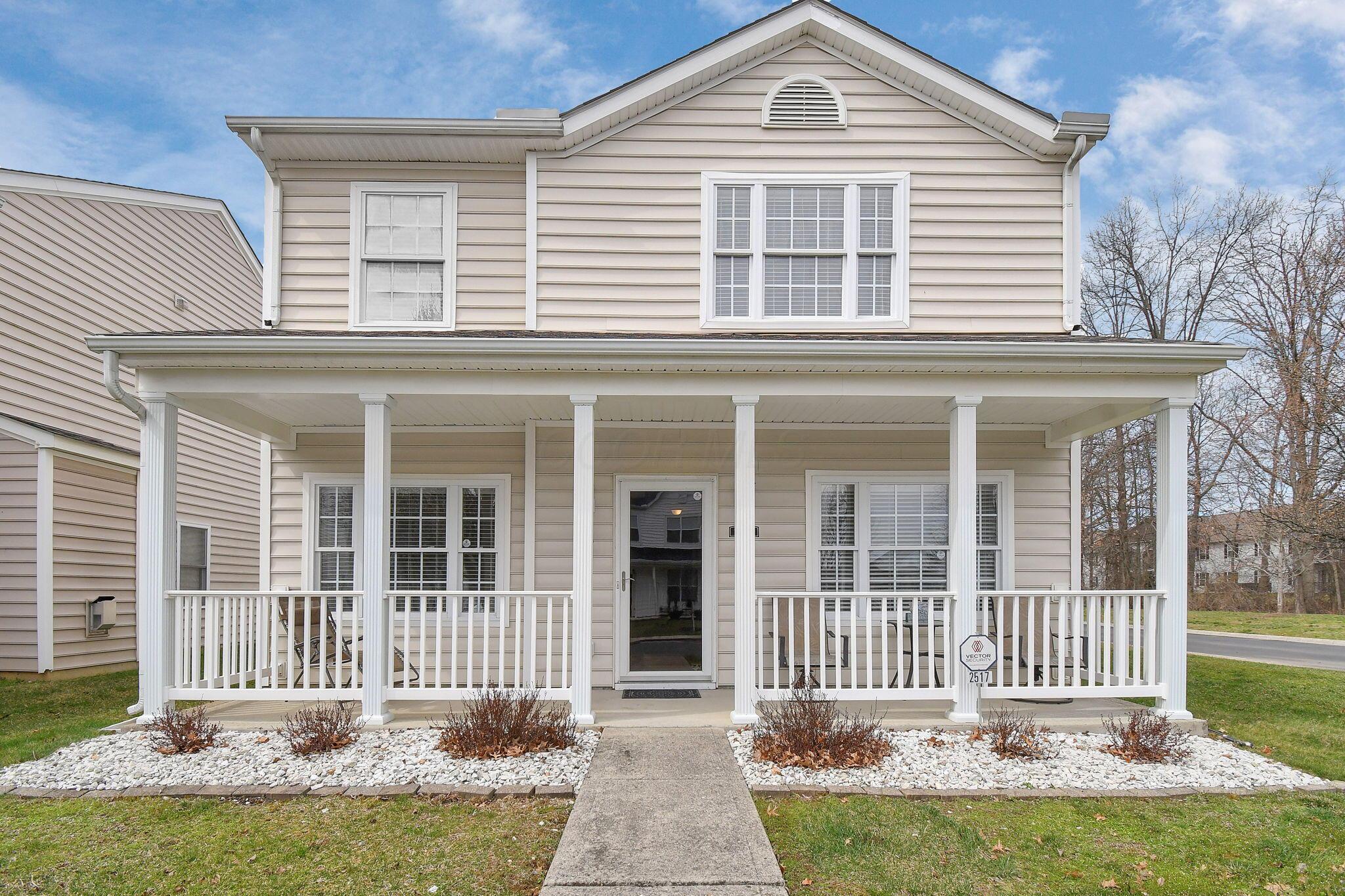 2517 Tree Knoll Court Property Photo 1