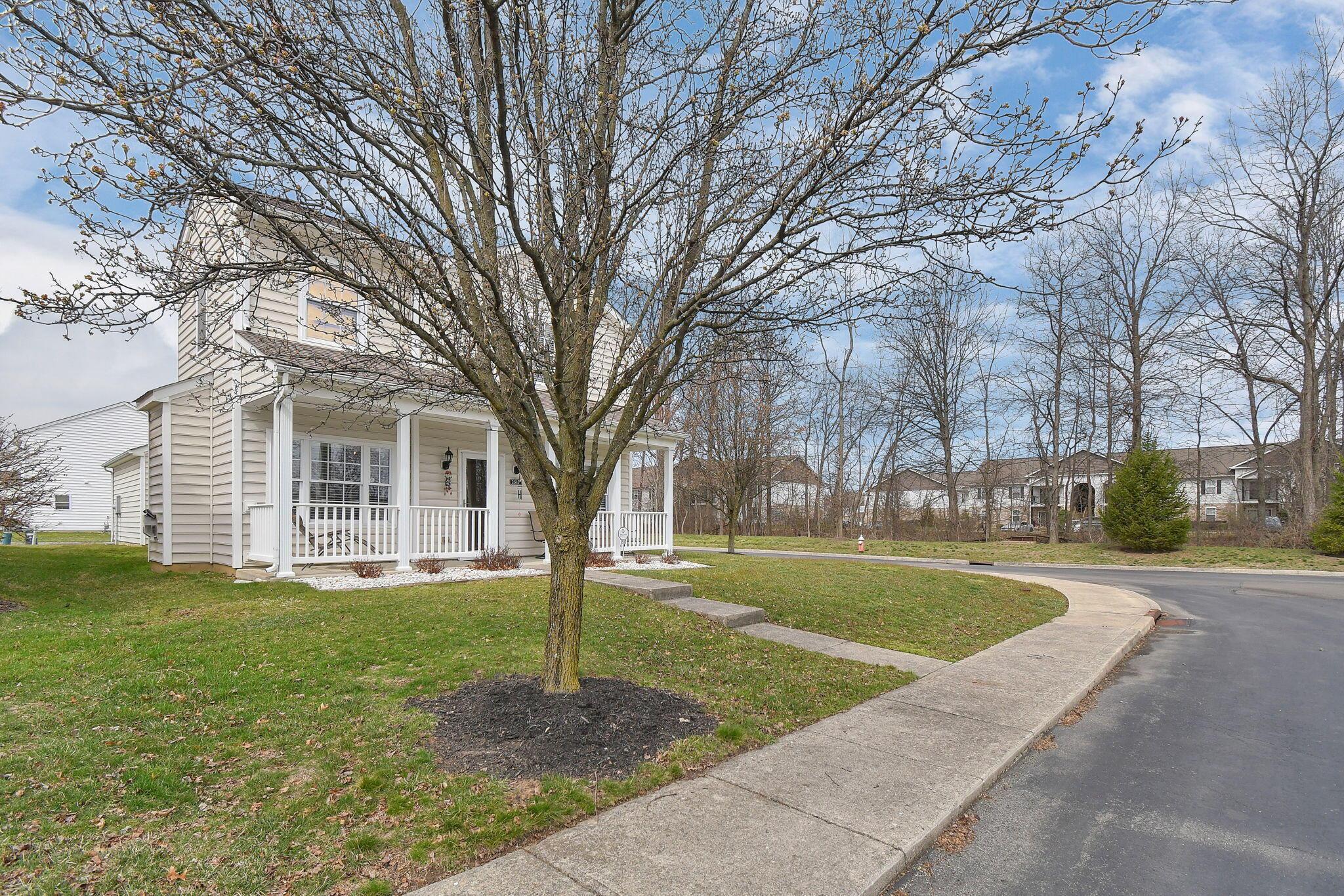 2517 Tree Knoll Court Property Photo 3