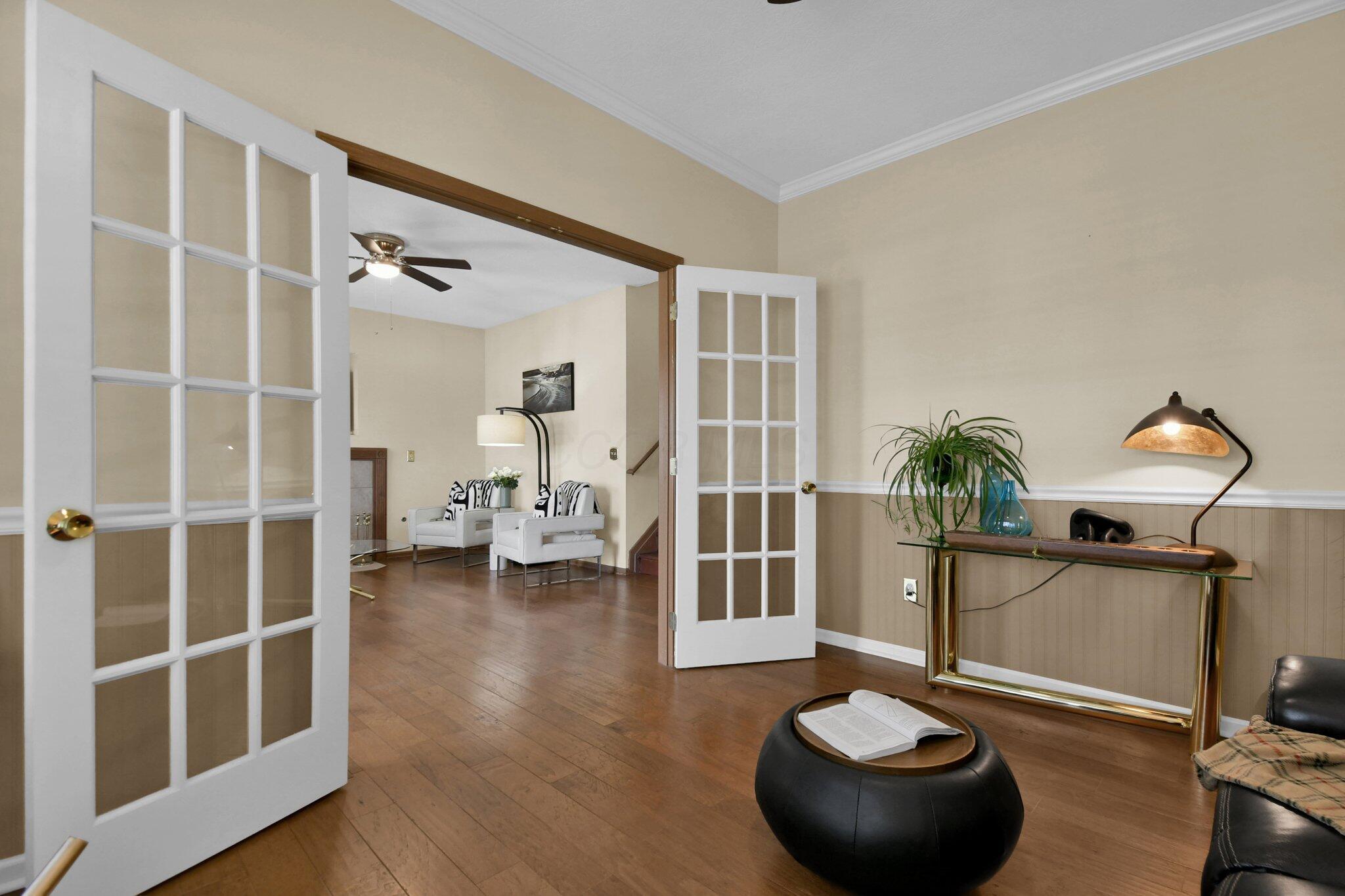 2517 Tree Knoll Court Property Photo 12