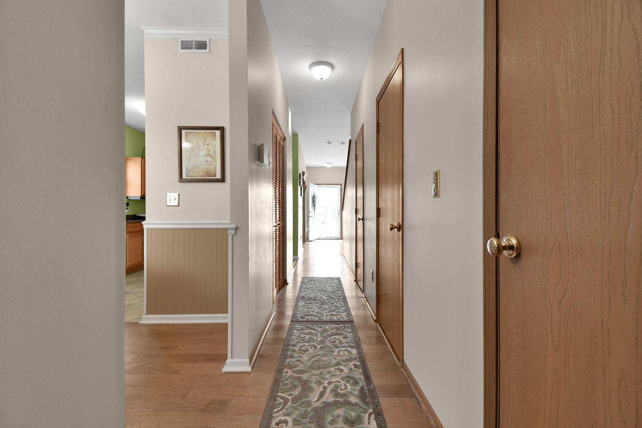 2517 Tree Knoll Court Property Photo 13