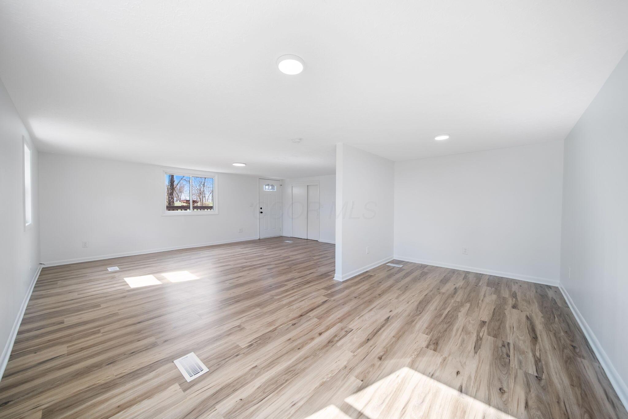 8916 Roley Road Property Photo 7