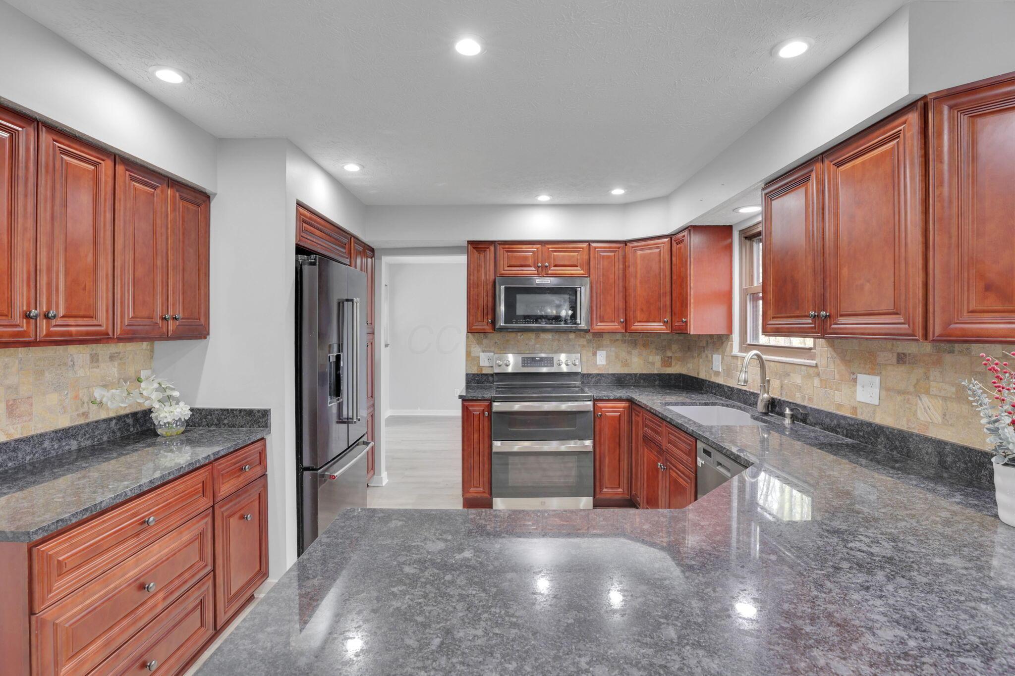 11609 Wedgewood Drive Nw Property Photo 13