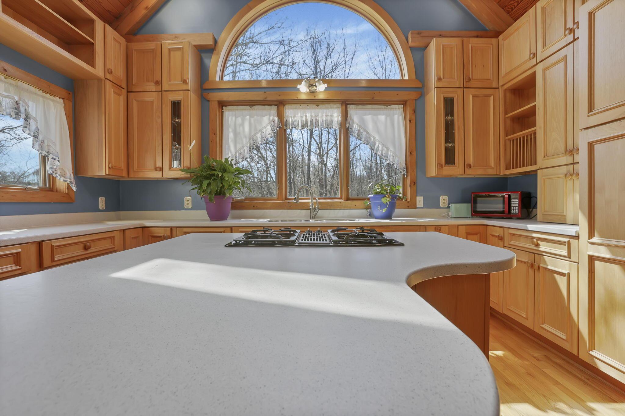 67230 Creek Road Property Photo 8