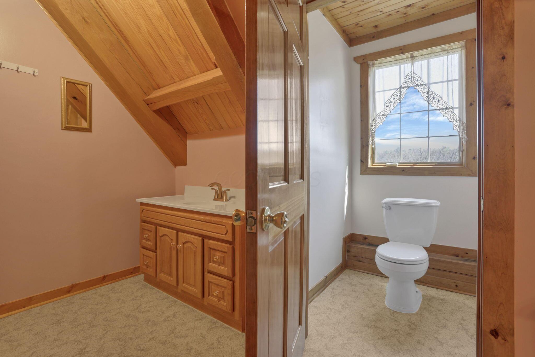 67230 Creek Road Property Photo 33