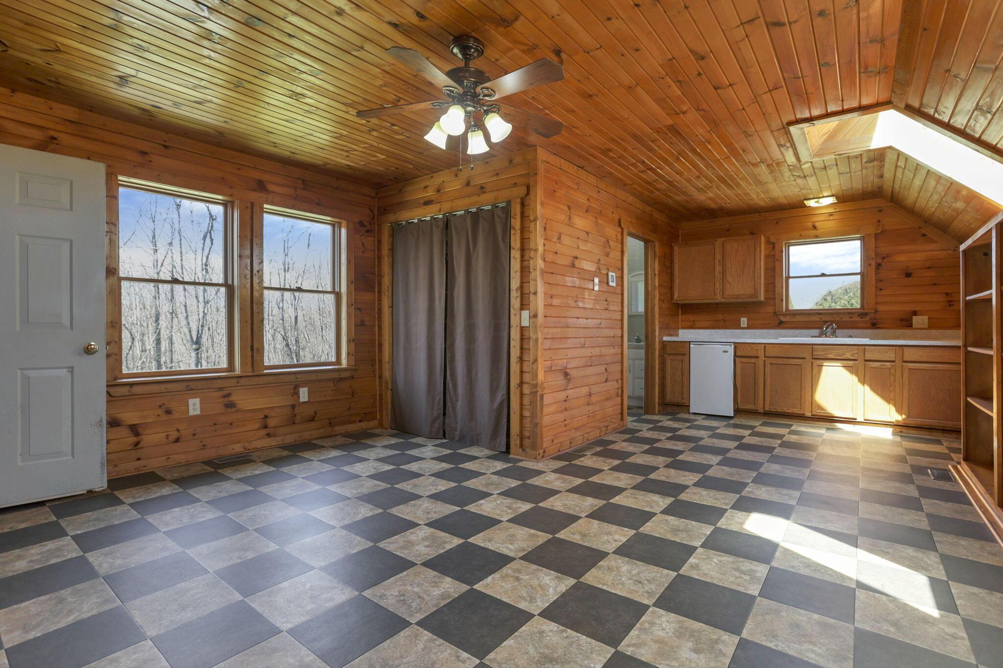 67230 Creek Road Property Photo 38
