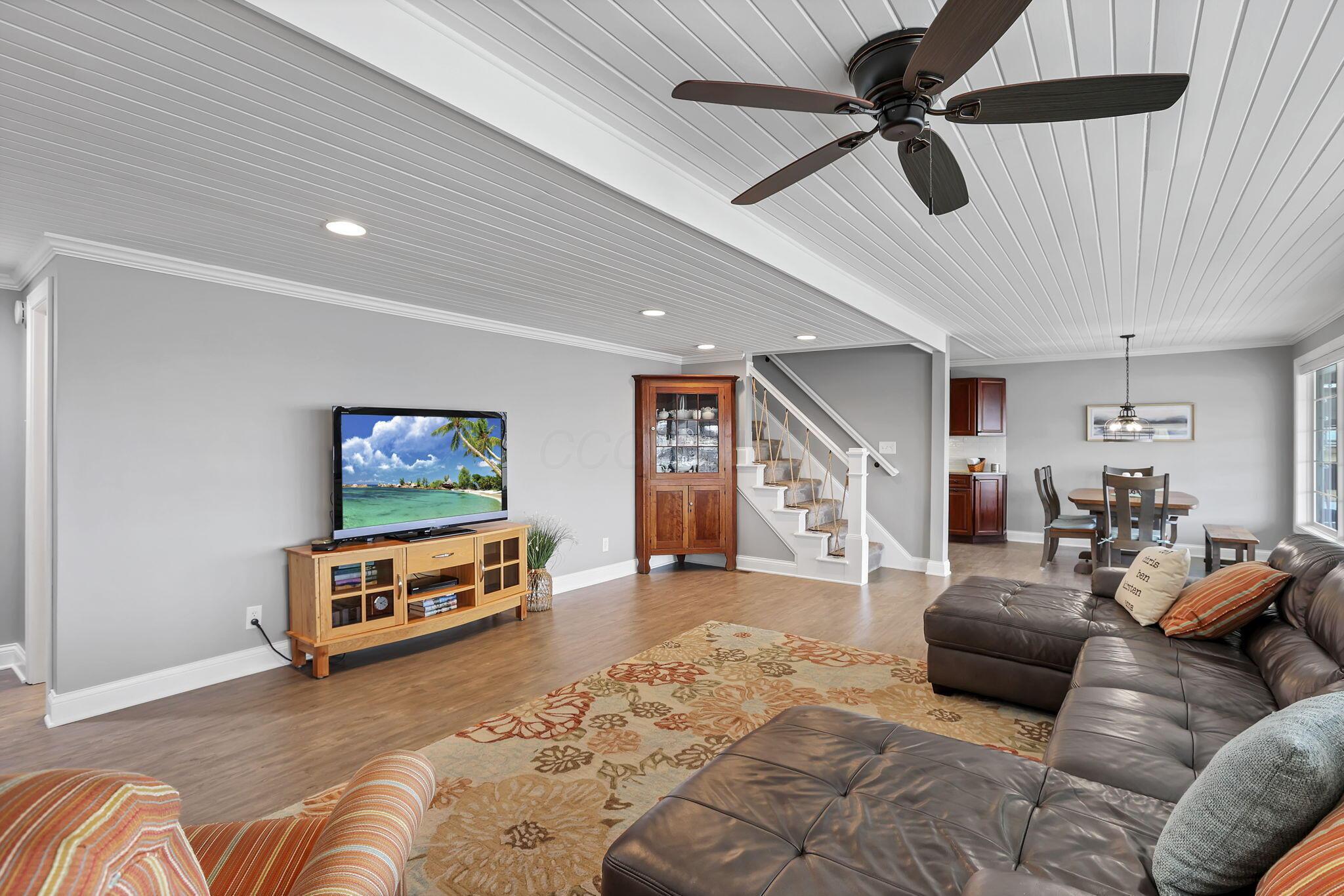 12544 W Bank Drive Ne Property Photo 13