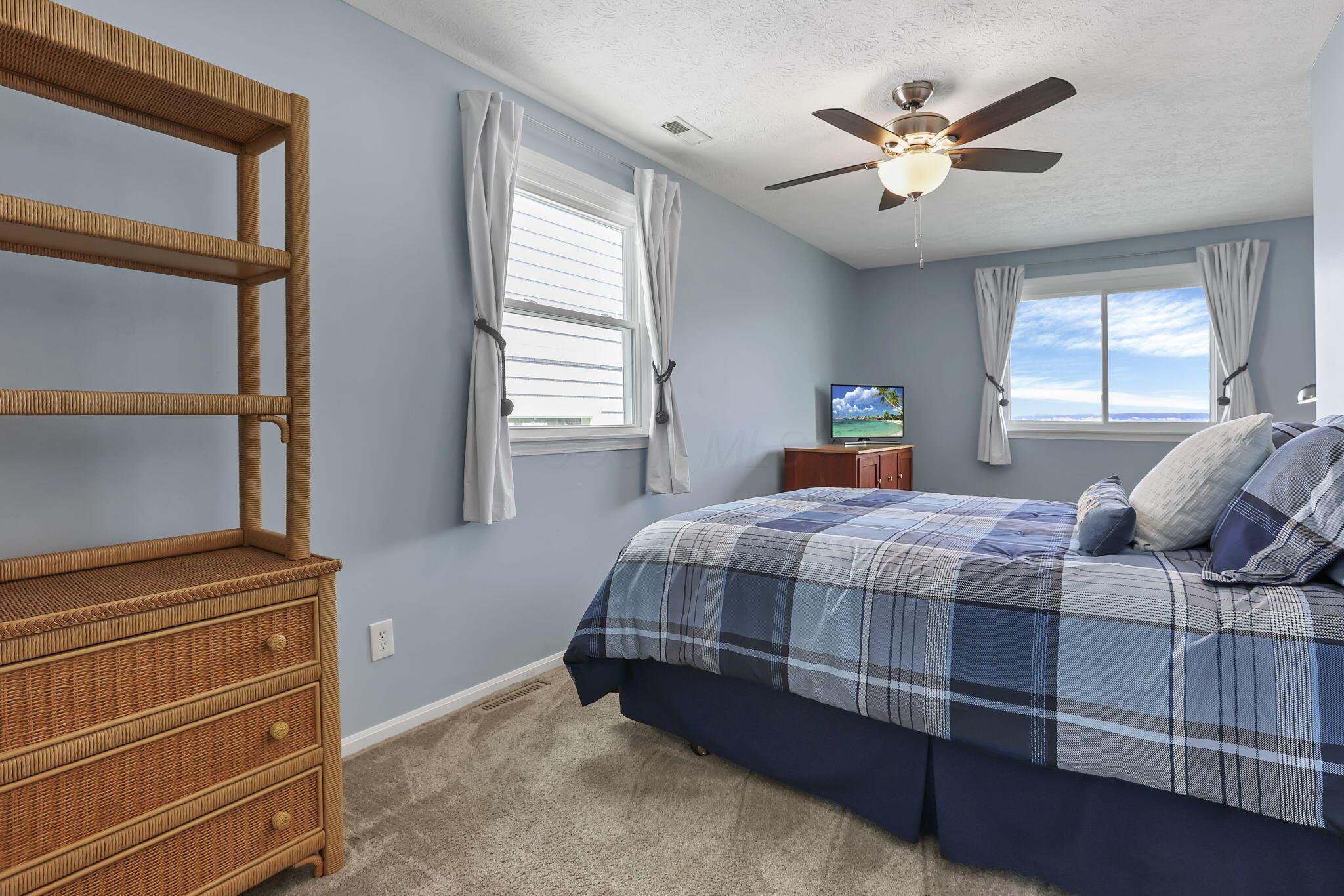 12544 W Bank Drive Ne Property Photo 52