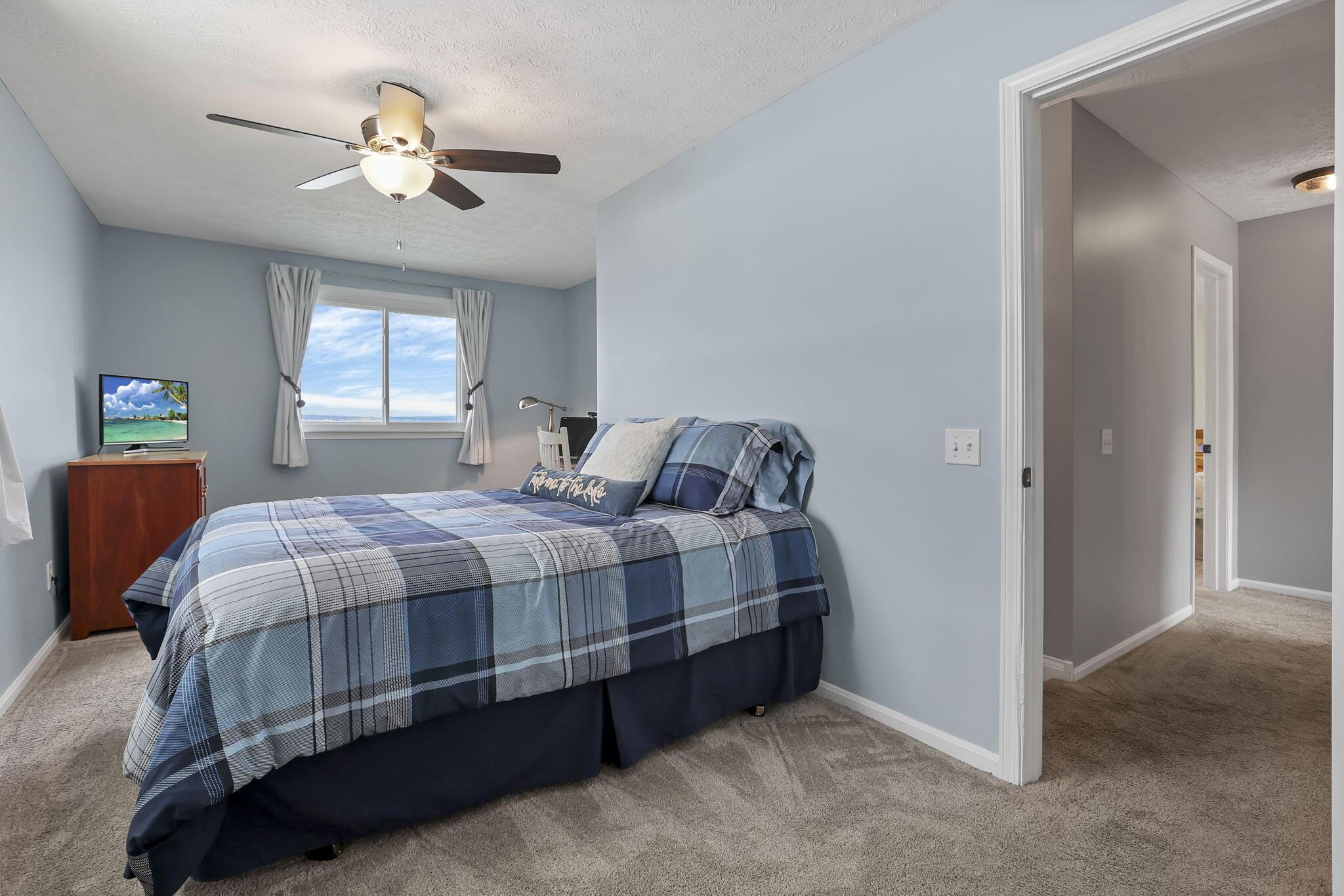 12544 W Bank Drive Ne Property Photo 53