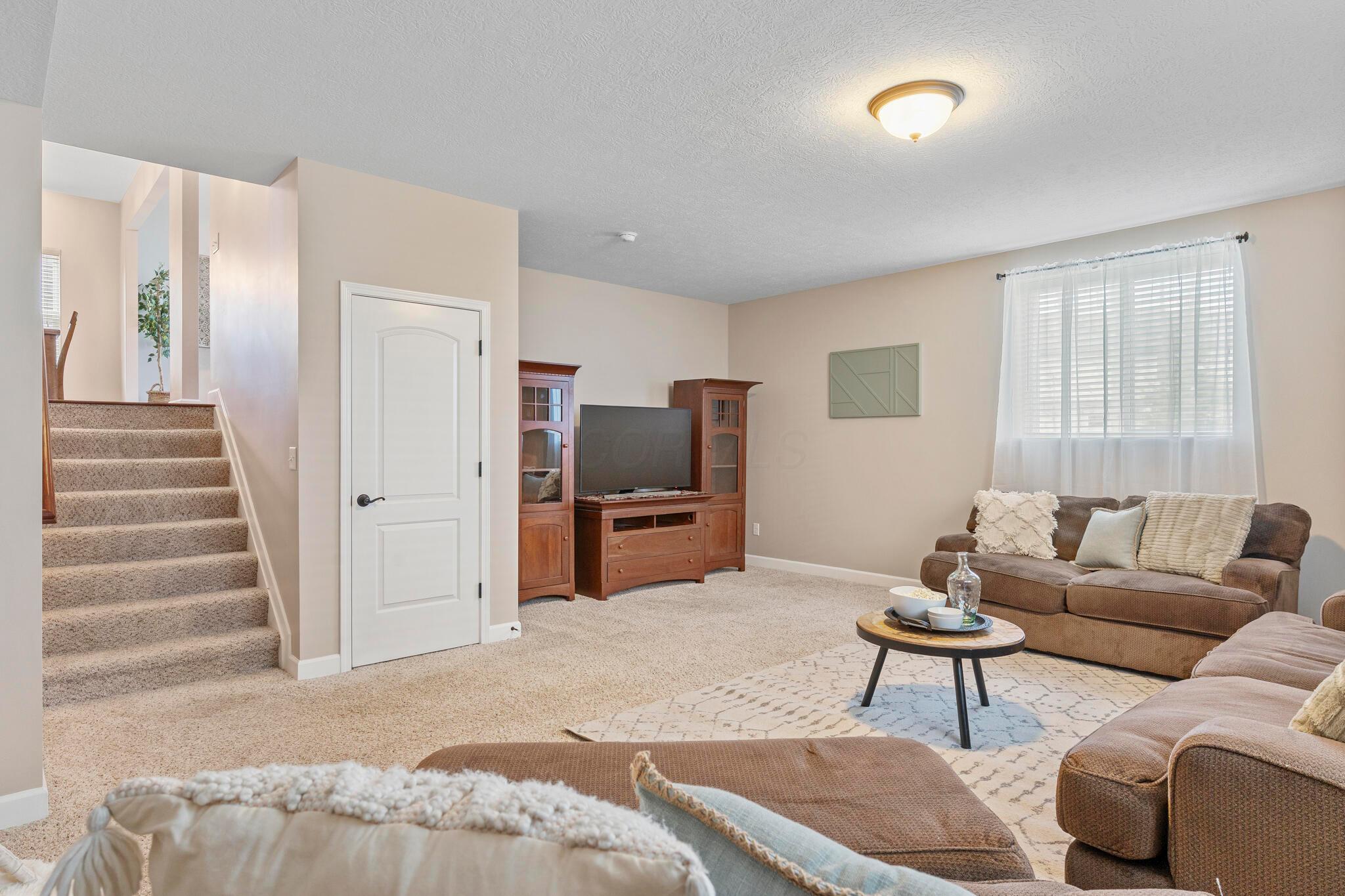 555 Buena Park Drive Property Photo 18
