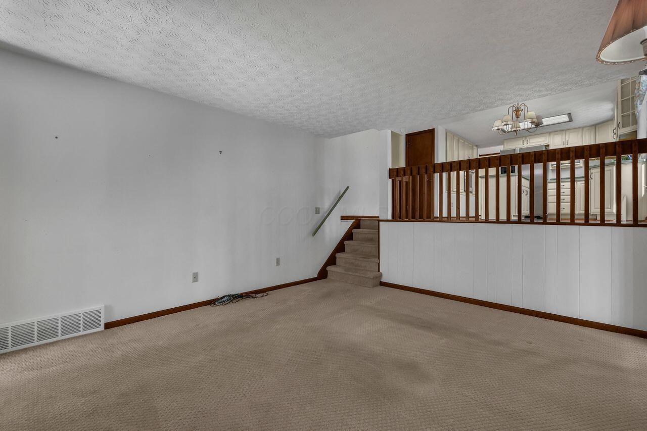 1878 Hankinson Road Property Photo 13