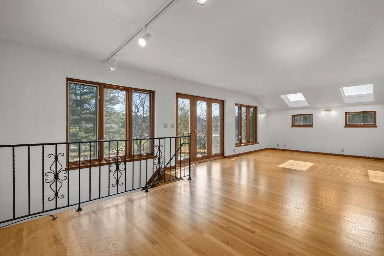 1878 Hankinson Road Property Photo 17