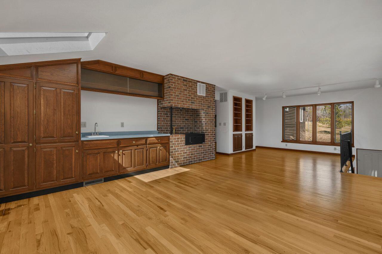 1878 Hankinson Road Property Photo 18