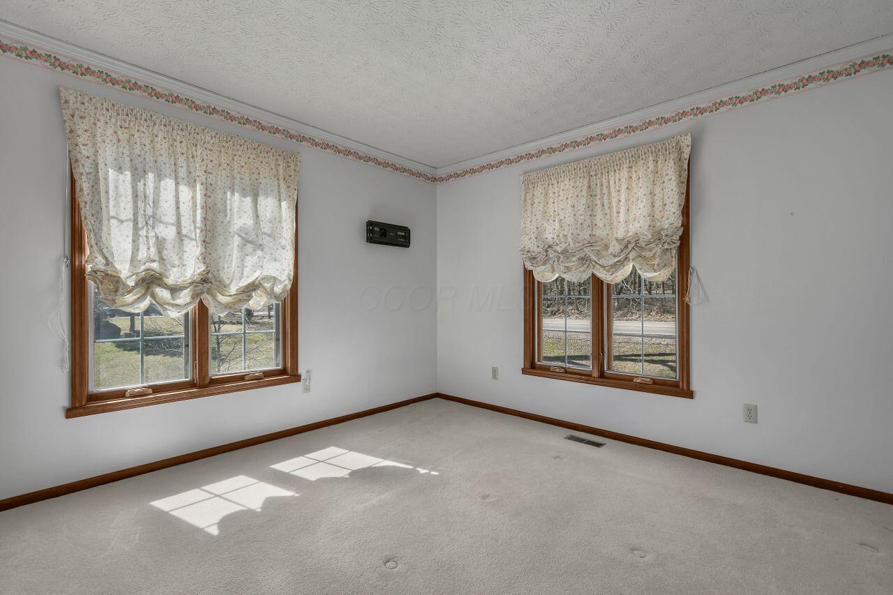 1878 Hankinson Road Property Photo 30