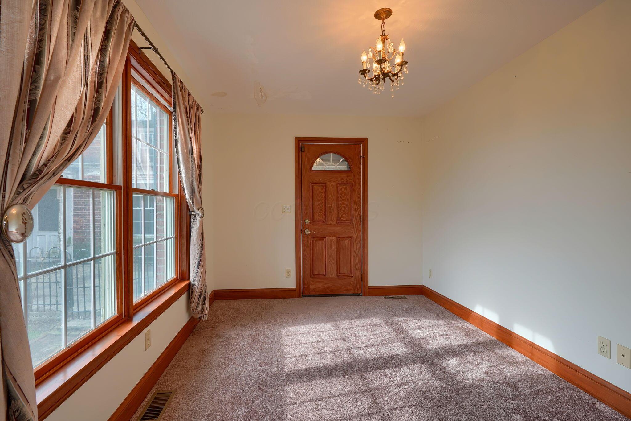 2085 Us Highway 62 Ne Property Photo 10