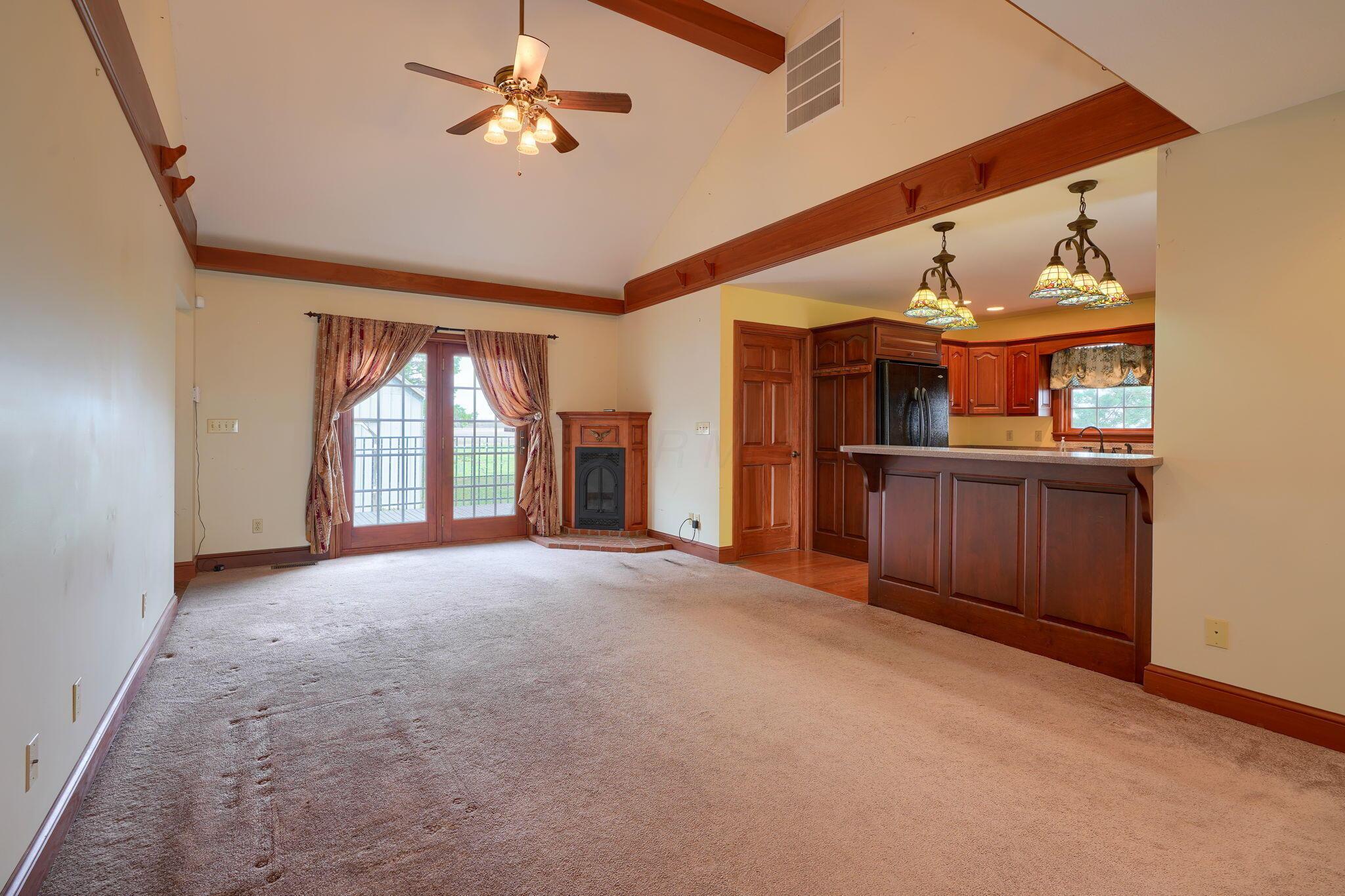 2085 Us Highway 62 Ne Property Photo 12