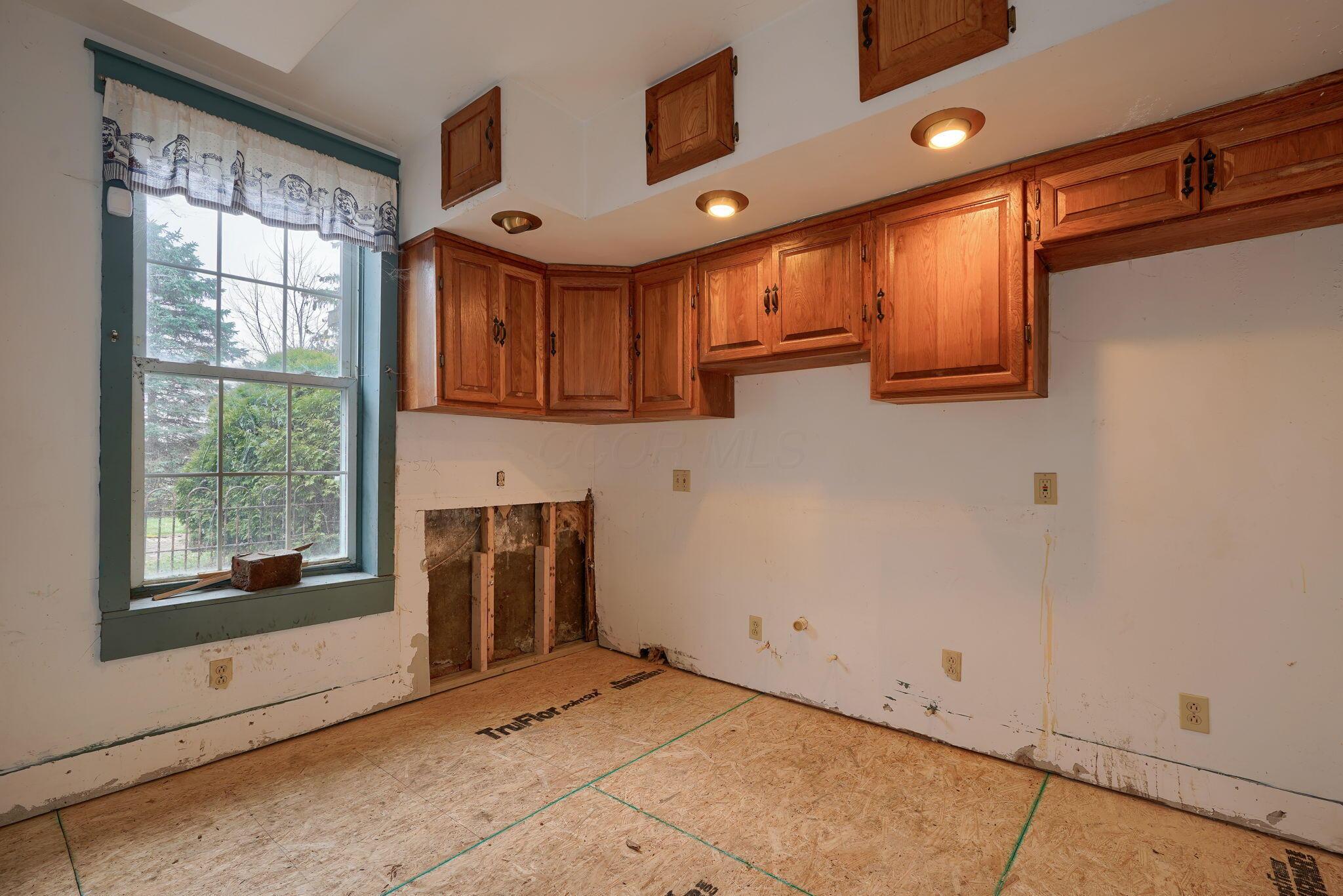 2085 Us Highway 62 Ne Property Photo 76