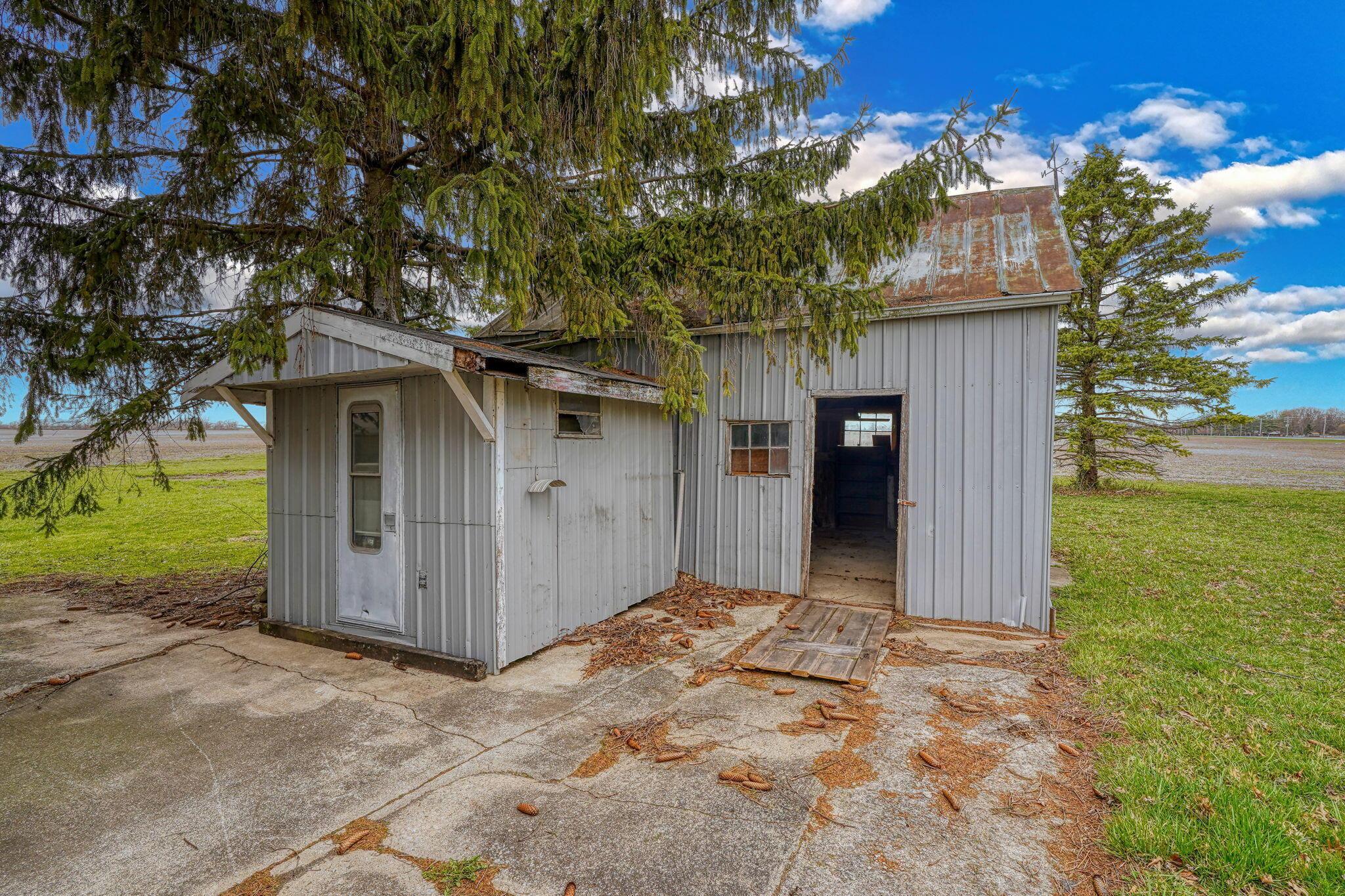 2085 Us Highway 62 Ne Property Photo 94