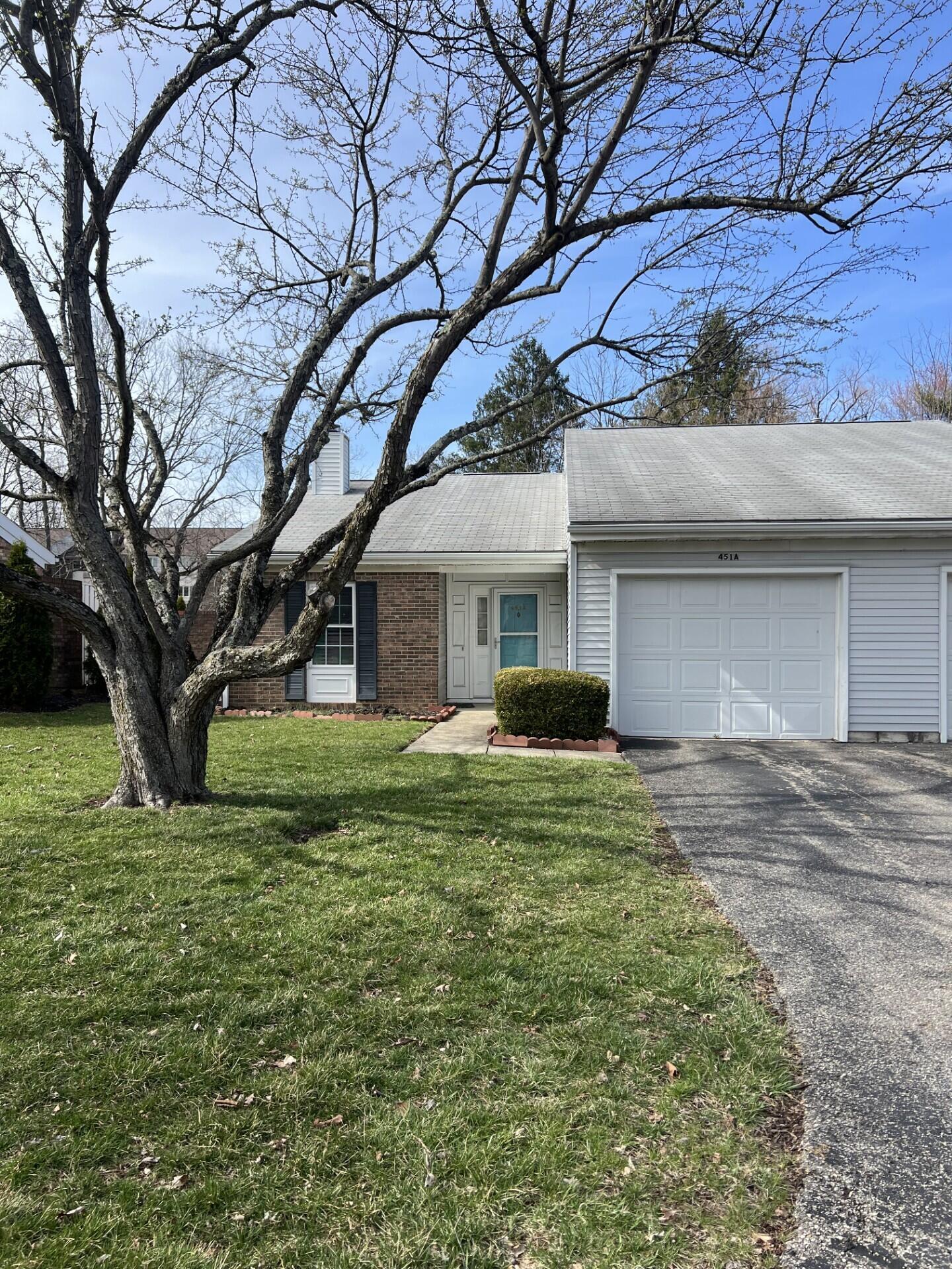 451 Williamsburg Lane Nw, A Property Photo 1