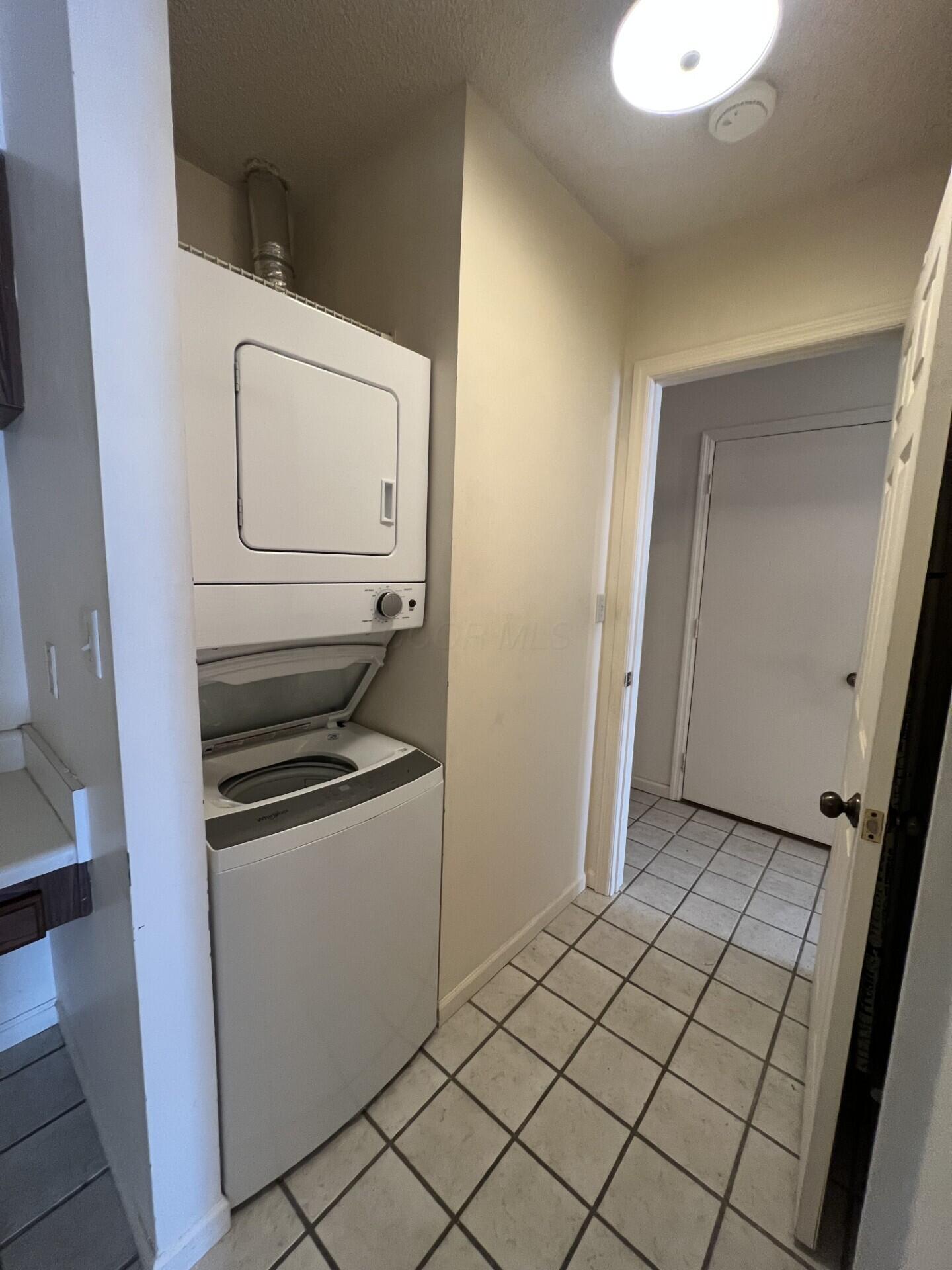 451 Williamsburg Lane Nw, A Property Photo 8