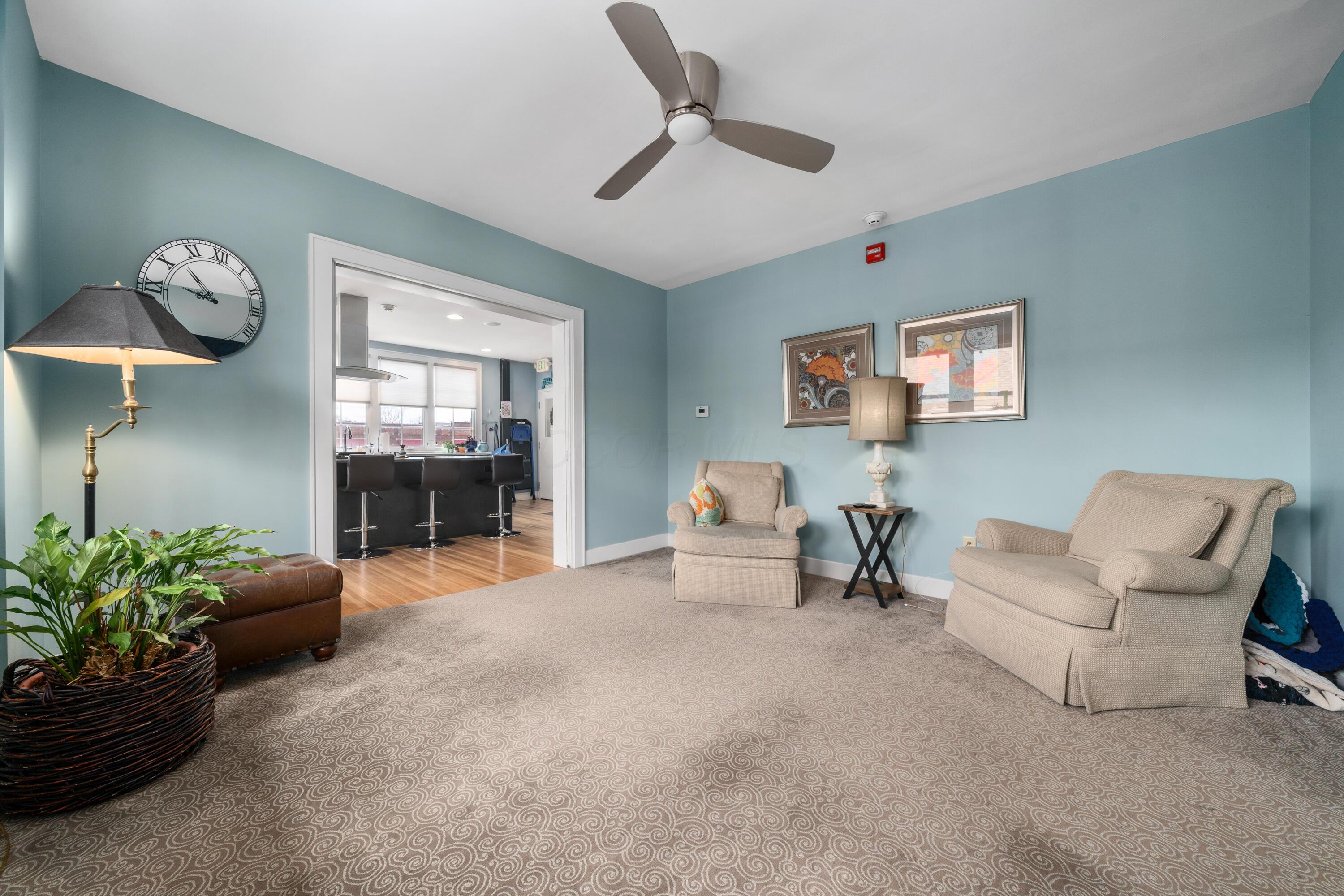 519 S Drexel Avenue Property Photo 39