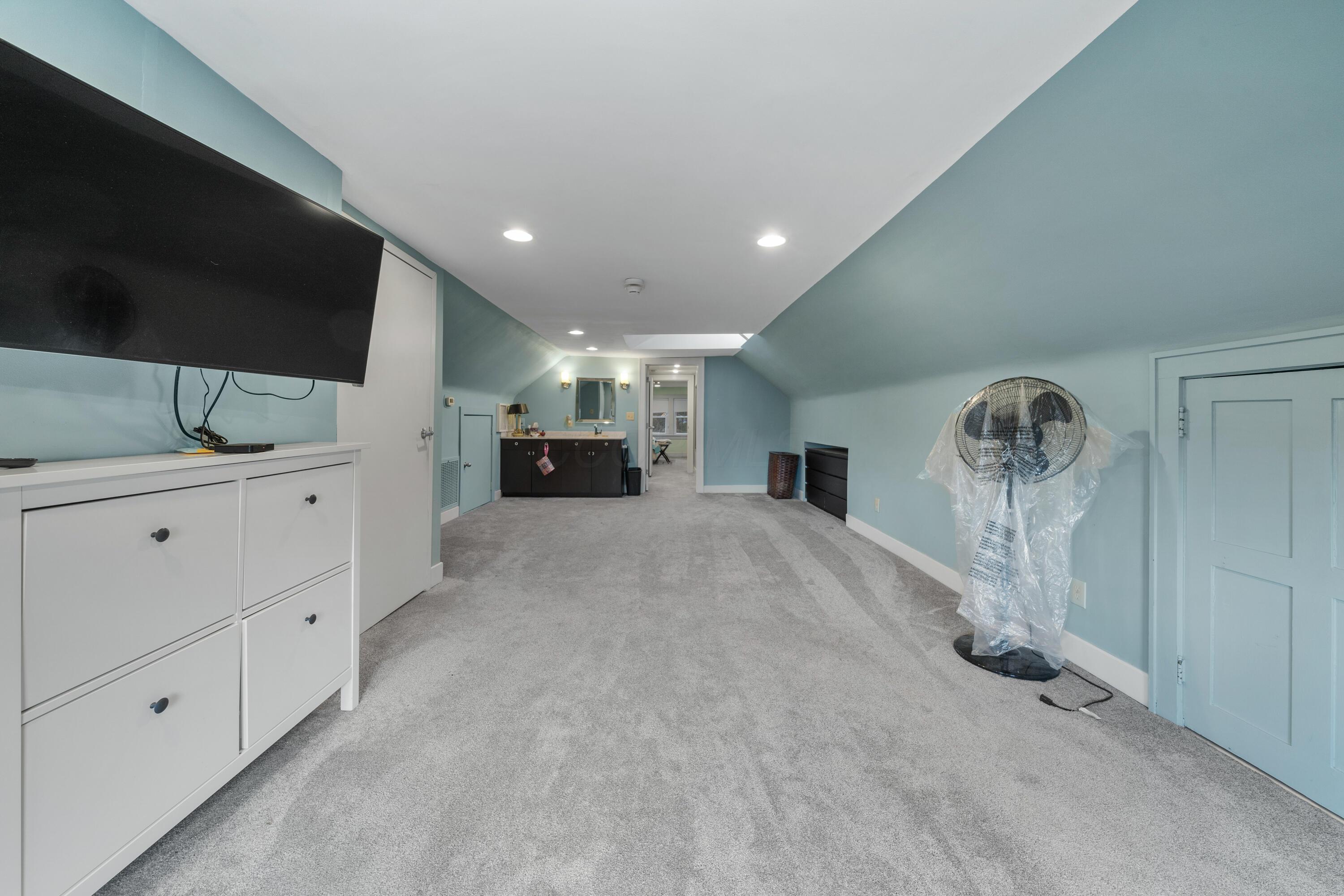 519 S Drexel Avenue Property Photo 60
