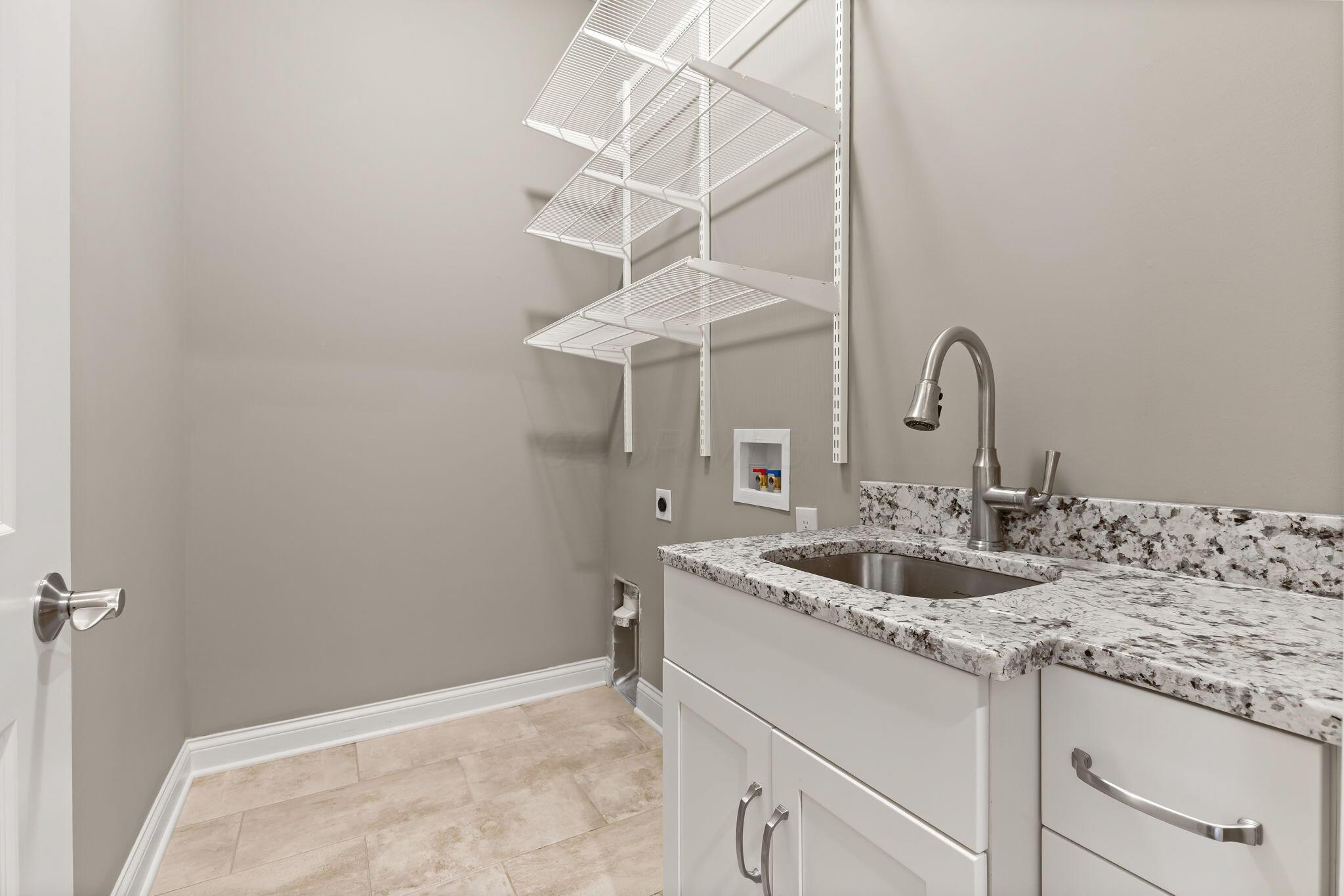 1462 Dogwood Loop Property Photo 29