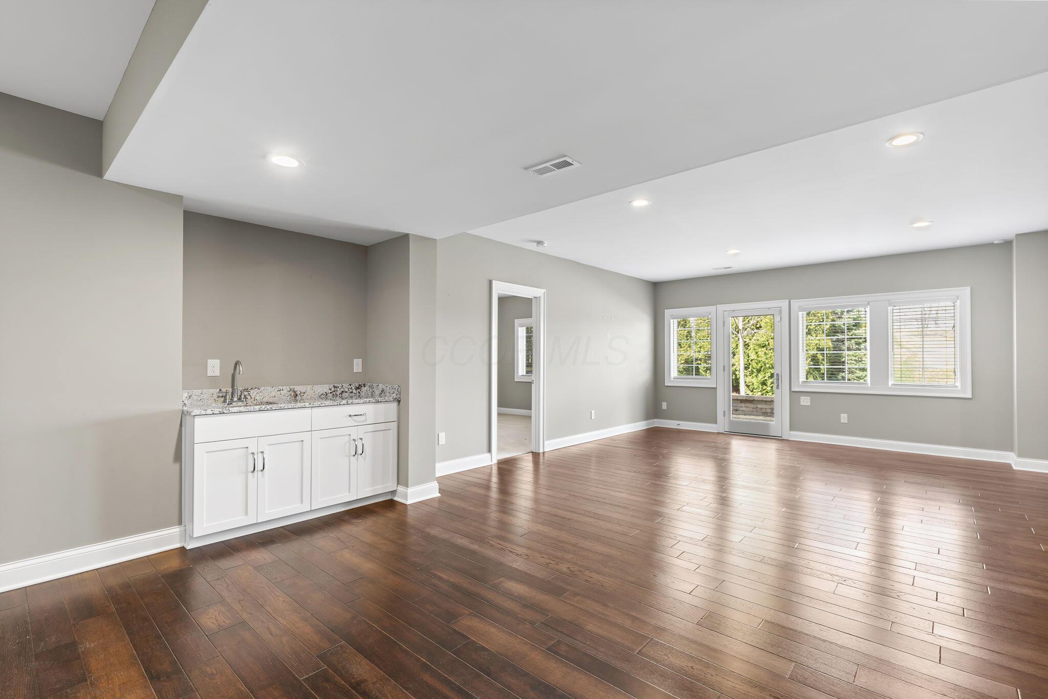 1462 Dogwood Loop Property Photo 30