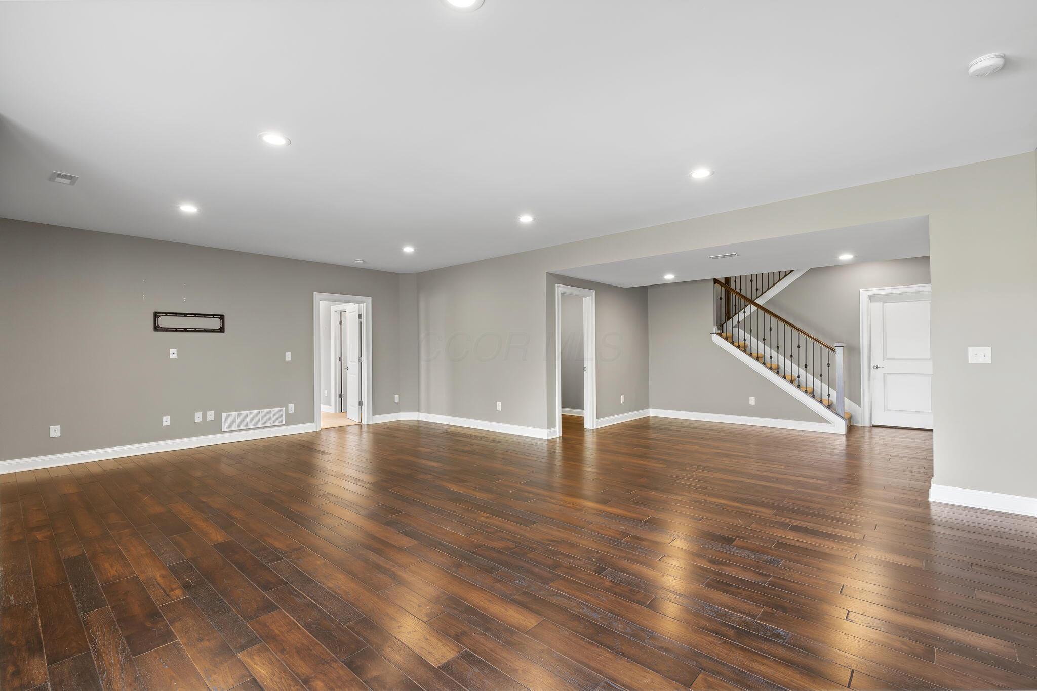 1462 Dogwood Loop Property Photo 31