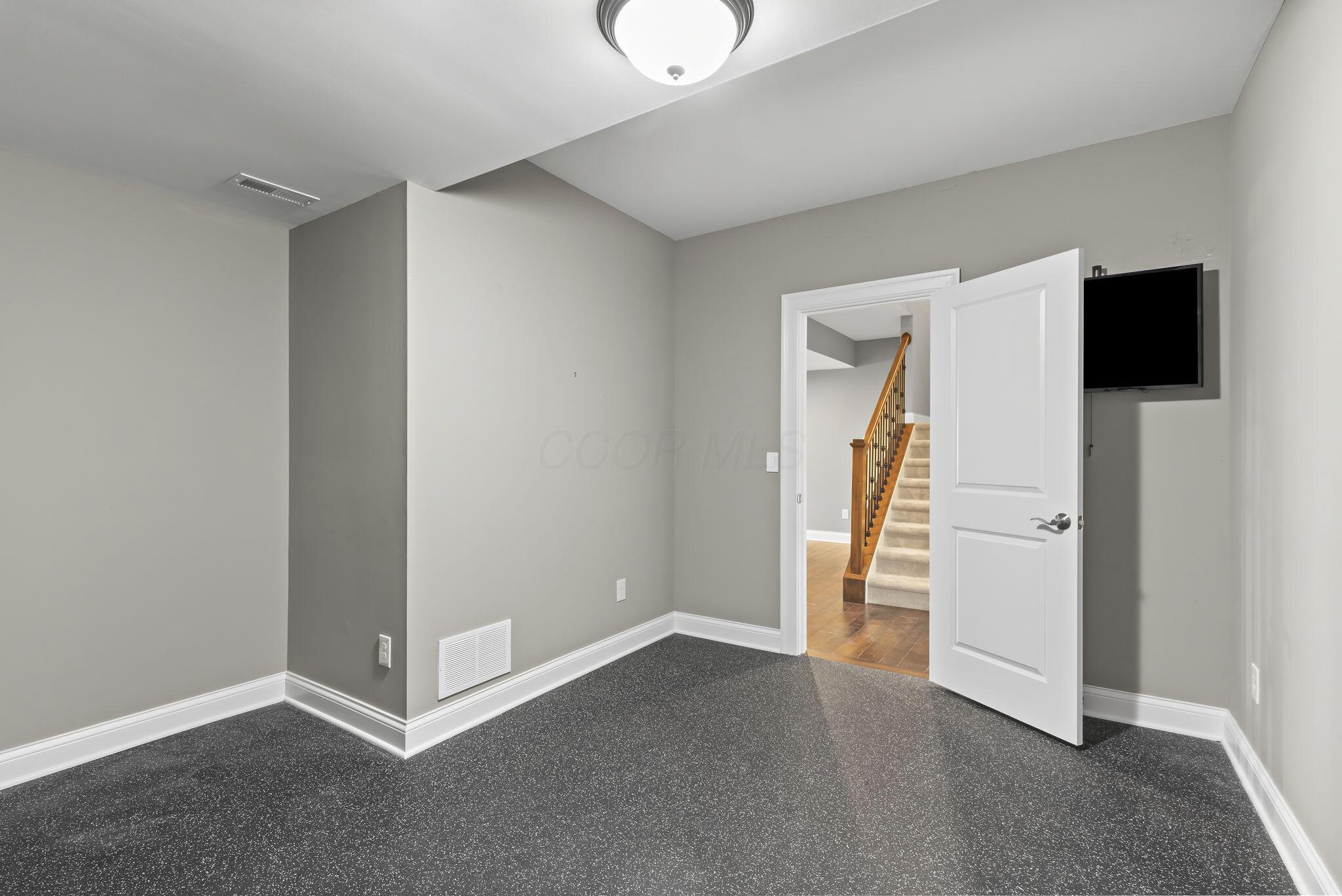 1462 Dogwood Loop Property Photo 34
