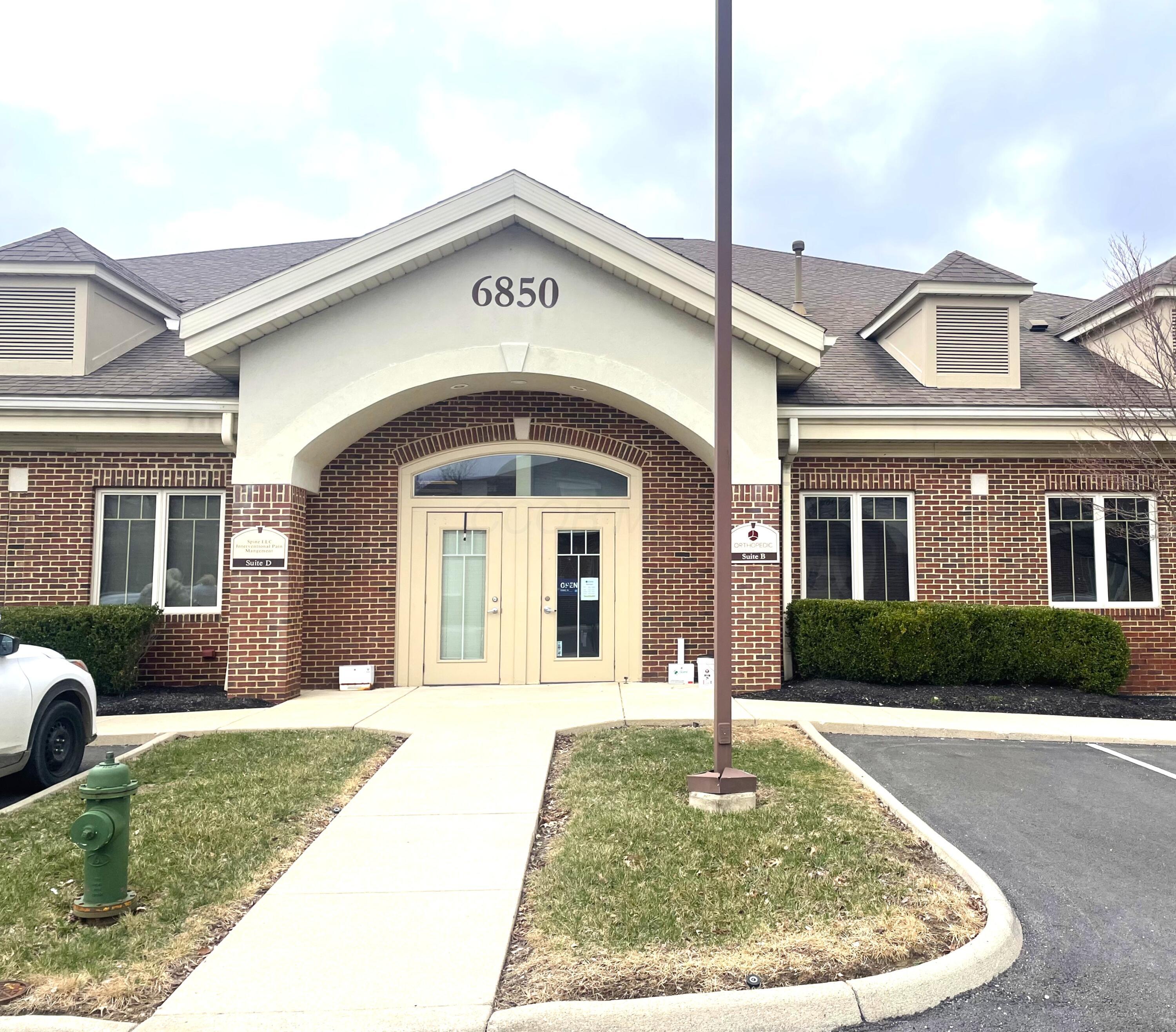 6850 Perimeter Drive Property Photo 1