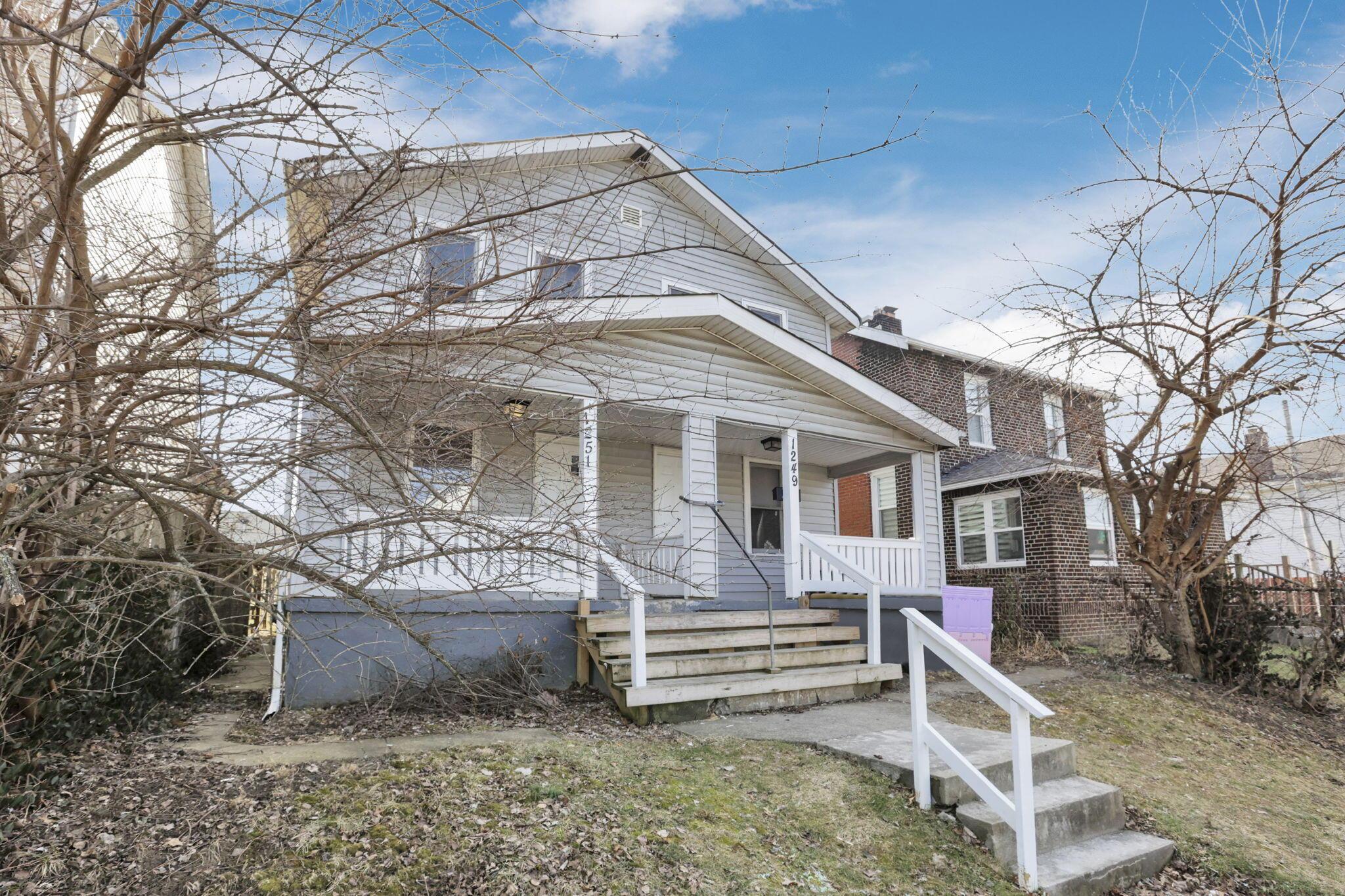 1249-1251 E 15th Avenue Property Photo 2