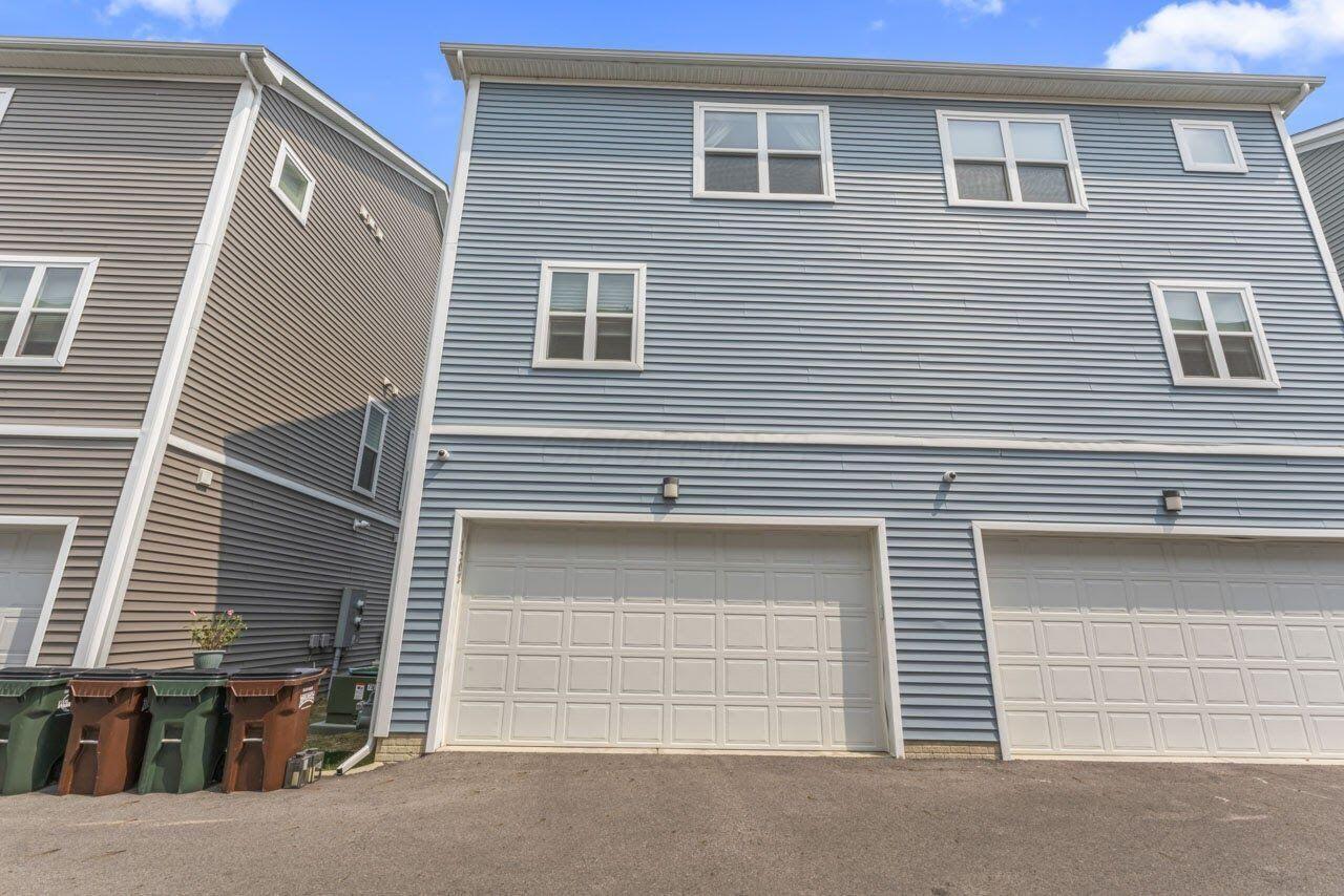 1202 N Grant Avenue Property Photo 33
