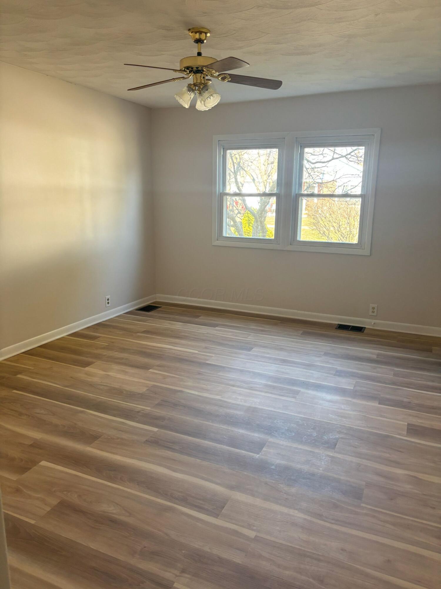 1417 Forest Street Property Photo 3