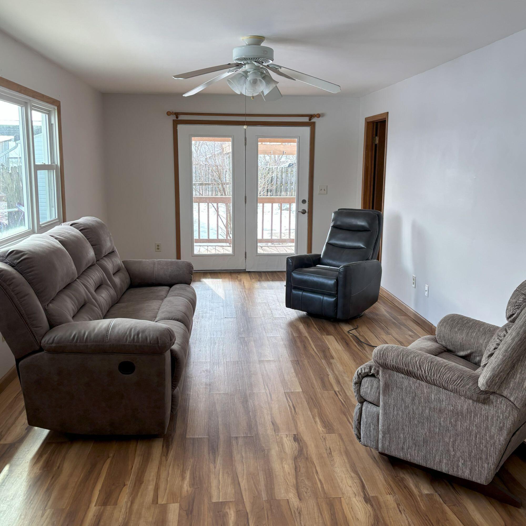 1417 Forest Street Property Photo 5